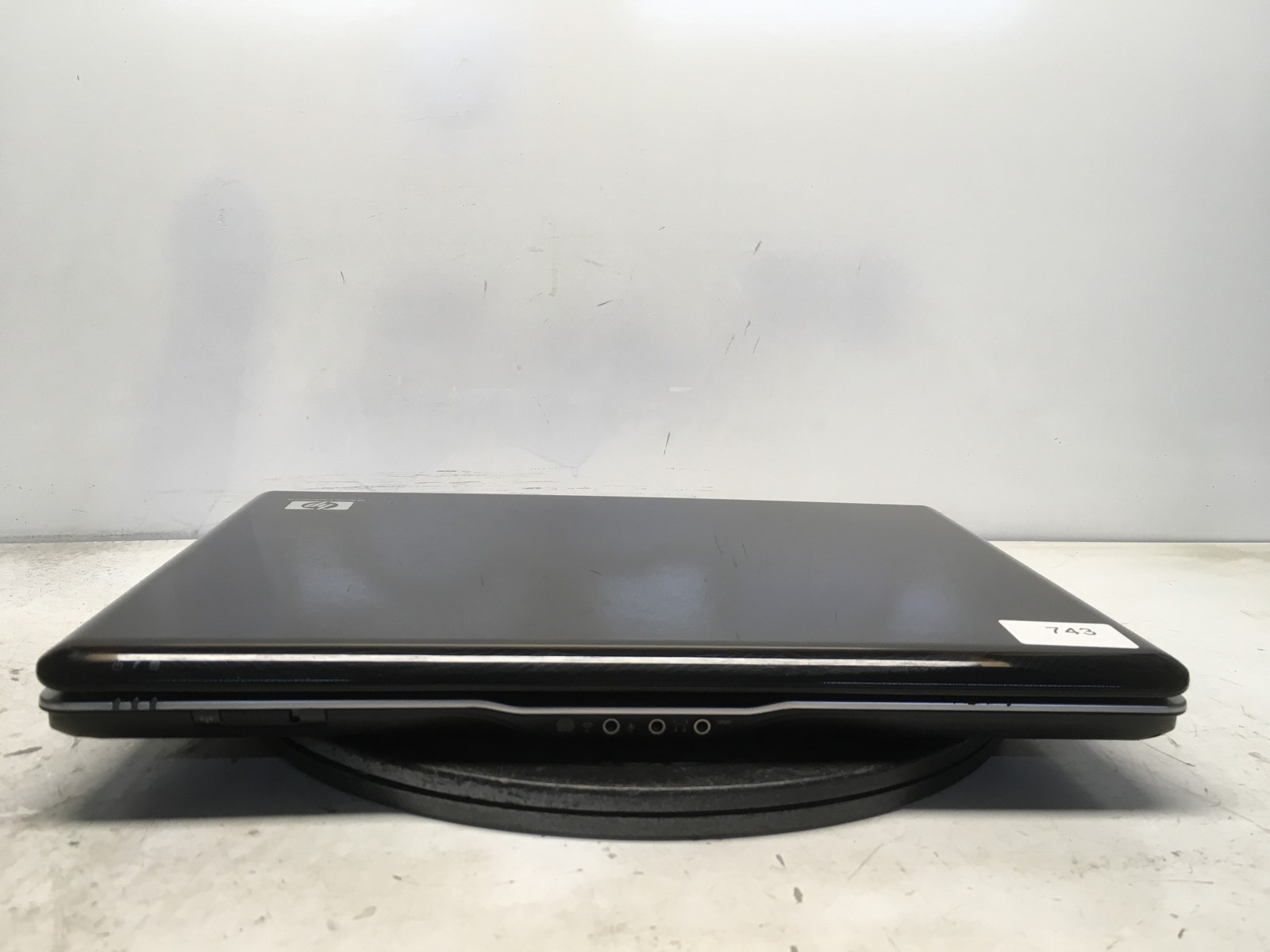 HP Pavilion DV6423OM AMD Turion 64 X2 TL-58 1900MHz 2 GB NO HDD No Batt