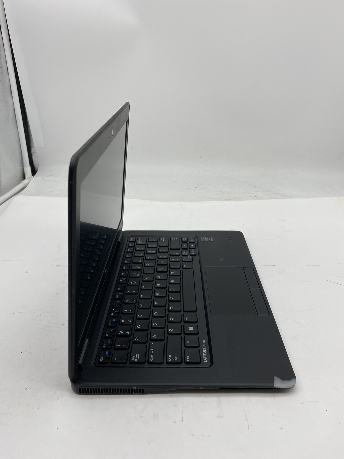 Dell Latitude E7250 Laptop Intel Core i7 5600U 2.6GHz 16GB RAM 256GB SSD W10P