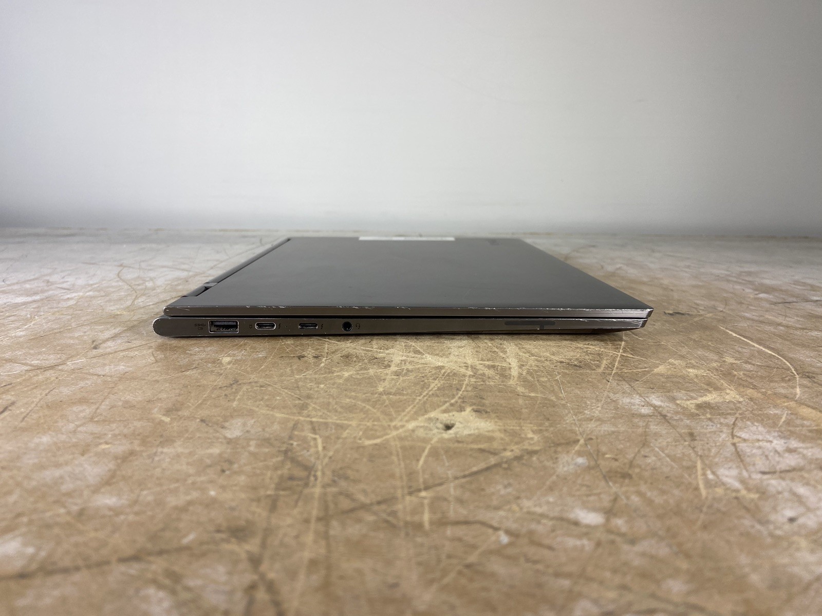 LENOVO YOGA C930-13IKB i7-8550U @ 1.80GHz, 12GB RAM, NO HDD/OS