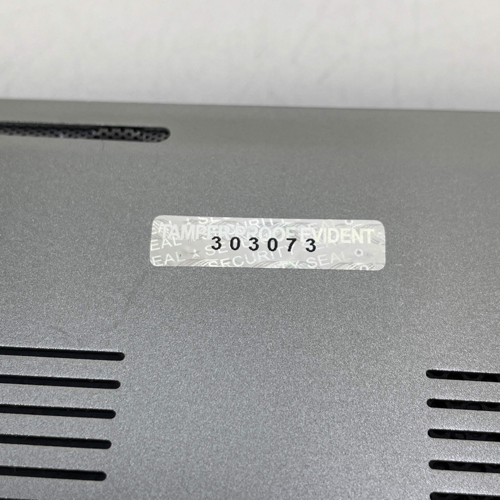 Broken Lenovo ThinkPad E14 Gen 4 14″ Ryzen 5 5625U 2.00 16GB RAM 500GB SSD /Chip