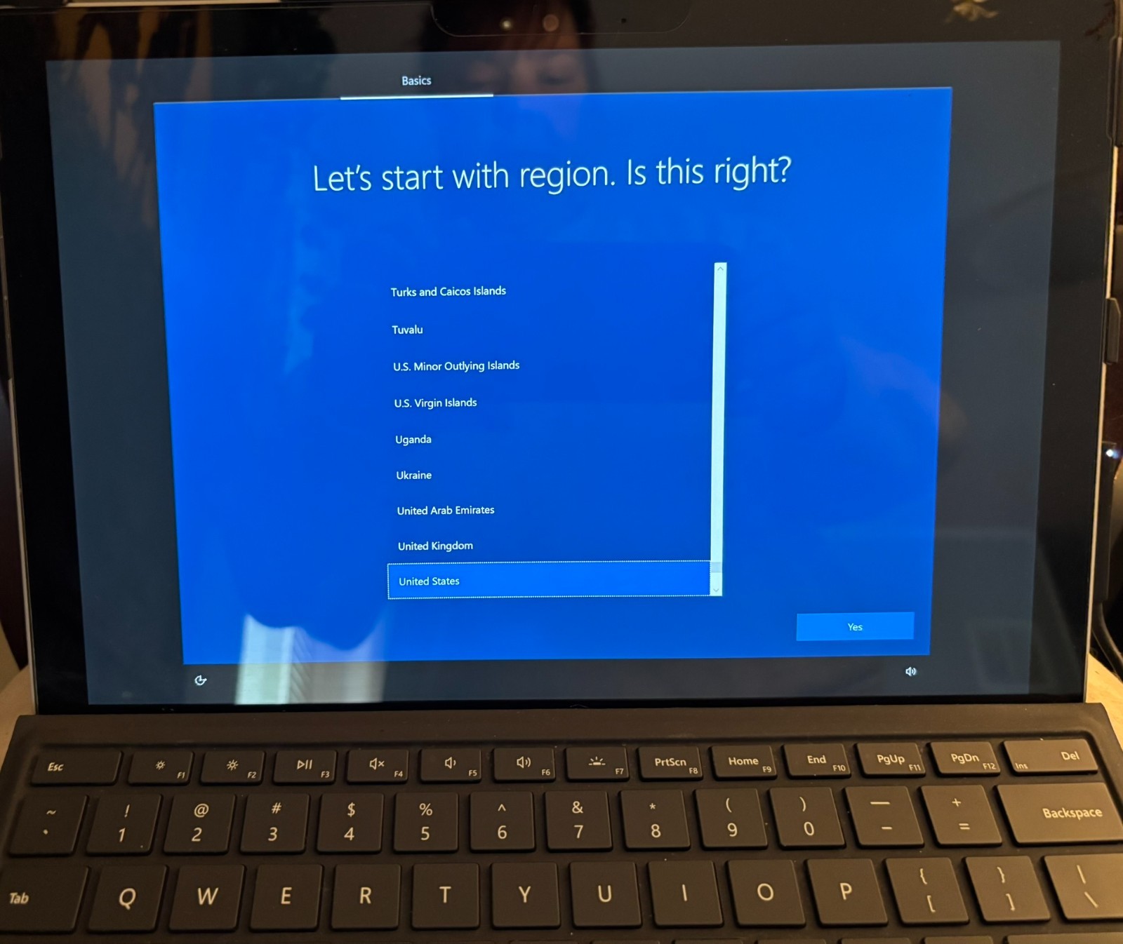 Microsoft Surface Pro 2 13″ Touch 4GB RAM Win 10 Pro