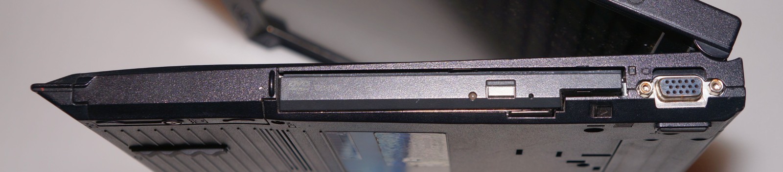 IBM Thinkpad R52 1GB Ram 60GB HDD 1.73 Ghz Pentium M Windows XP ATI Radeon X300