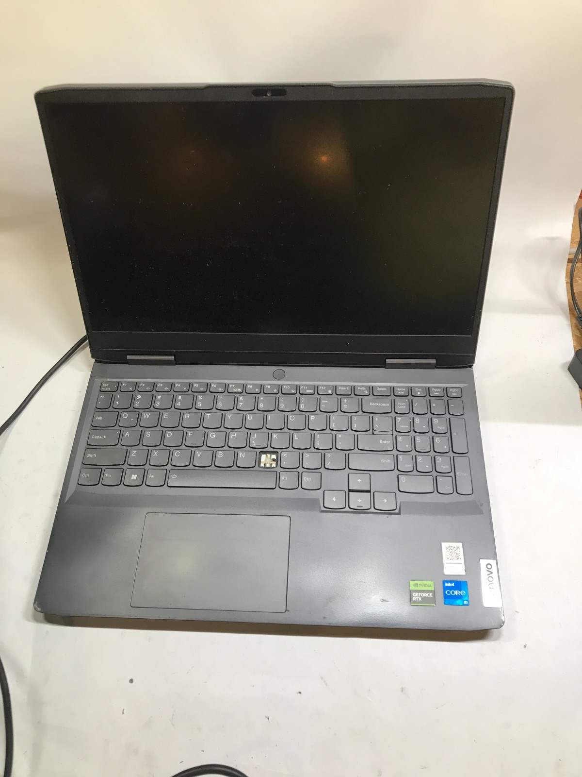 Lenovo LOQ 15IRH8 15″ Intel Core i5-13420H NO RAM NO SSD RTX 3050 For Parts