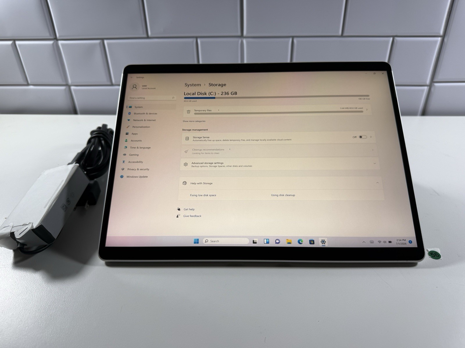 Microsoft Surface Pro 8 (1982) i5-1145G7 – 16GB RAM – 256GB 120Hz – Win 11 Pro