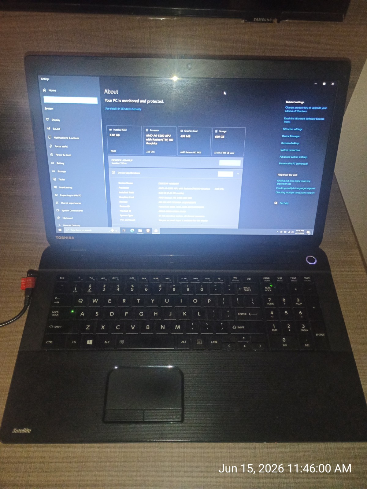 Toshiba 17’3 Satellite C75D Laptop 8Gb Ram,750Gb Drive ,DVD,WIFI,Win 10
