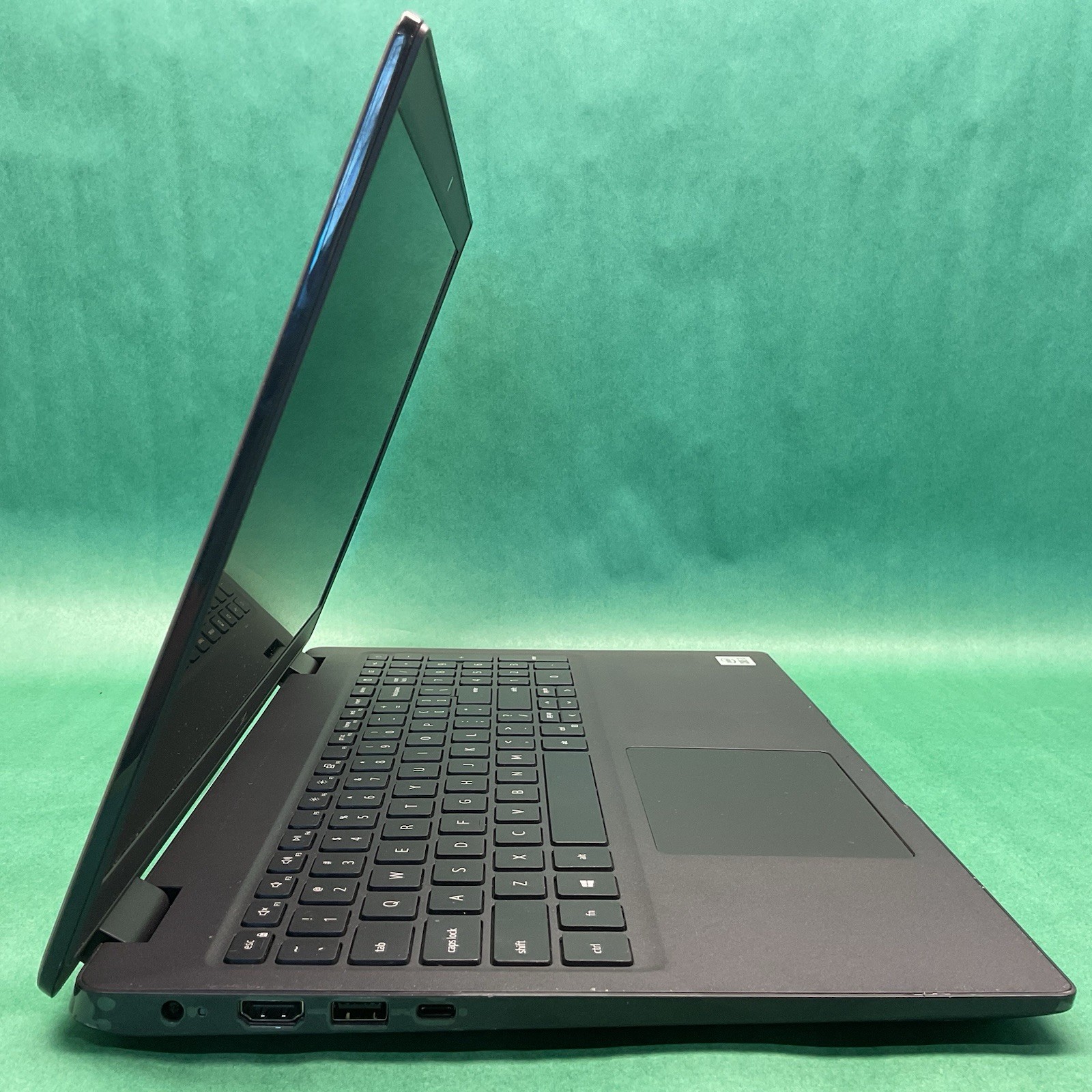 Dell Latitude 3510 i3 – No HD – No RAM – Untested