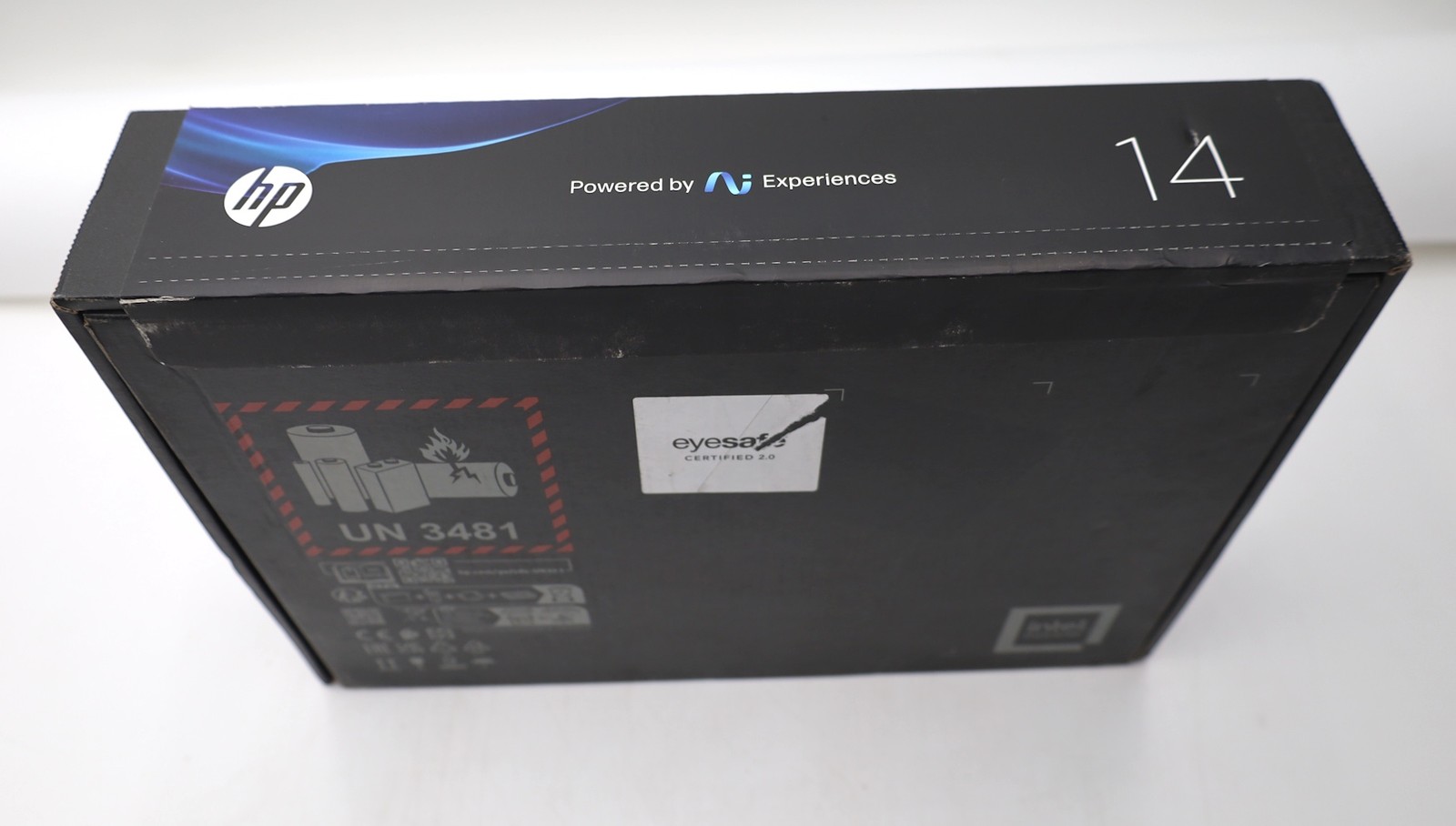 HP OmniBook Ultra Flip 16GB DDR5 1TB SSD Windows 11 Home (A9SR3UA#ABA)