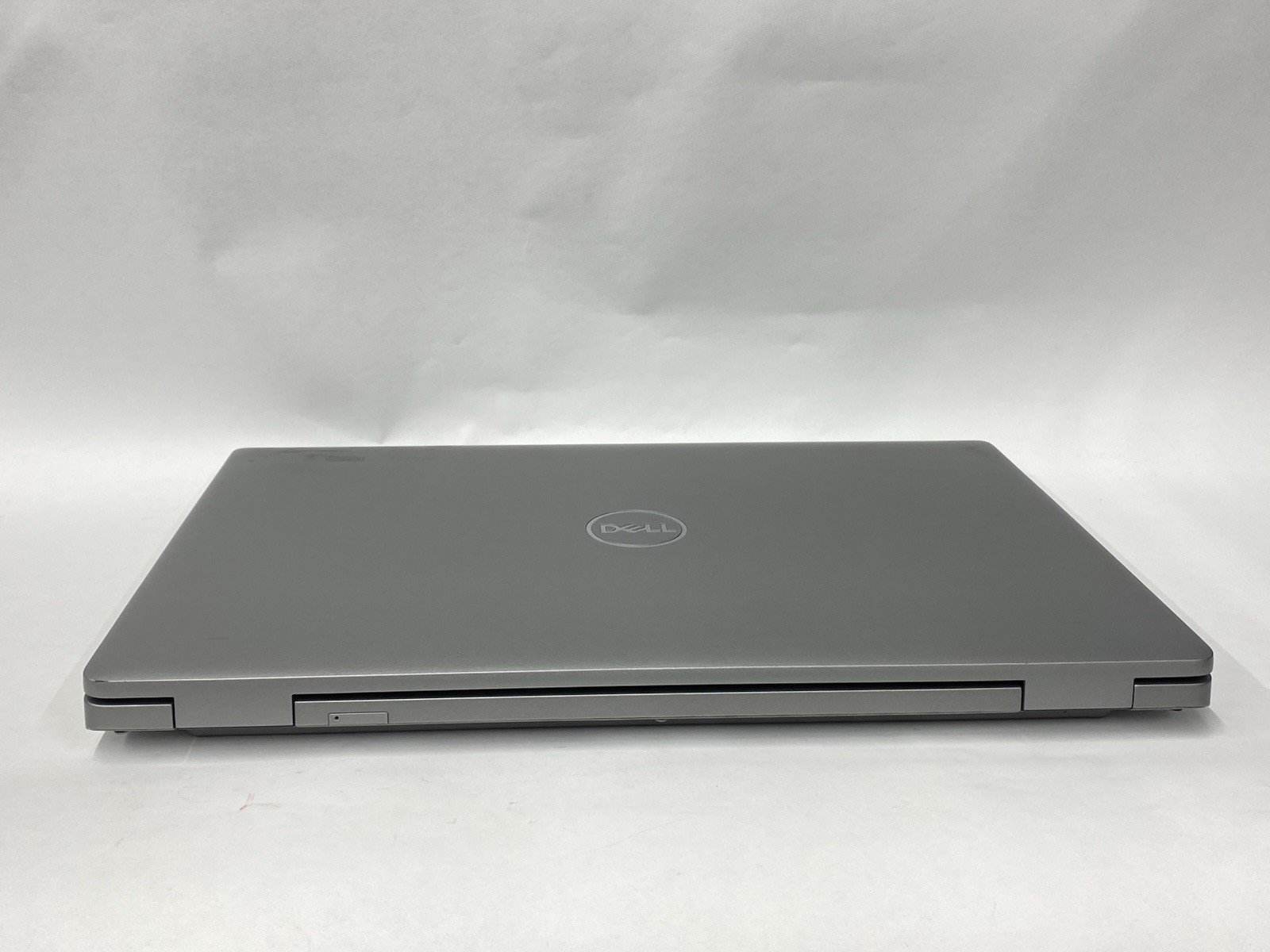 Dell Precision 3561 – FHD – i7-11850H – No RAM/SSD/OS – READ