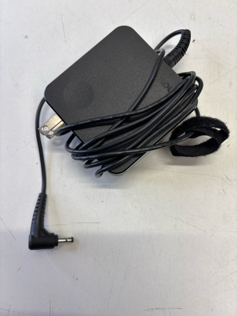 LENOVO IDEAPAD 3 15ITL6 (P05025459)