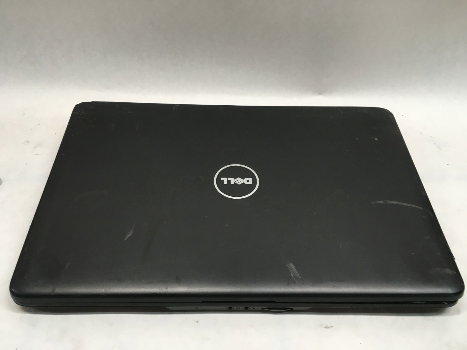 DELL Inspiron 1545 Laptop For parts Does not Boot NO LCD Screen/Keyboard/HDD. JR