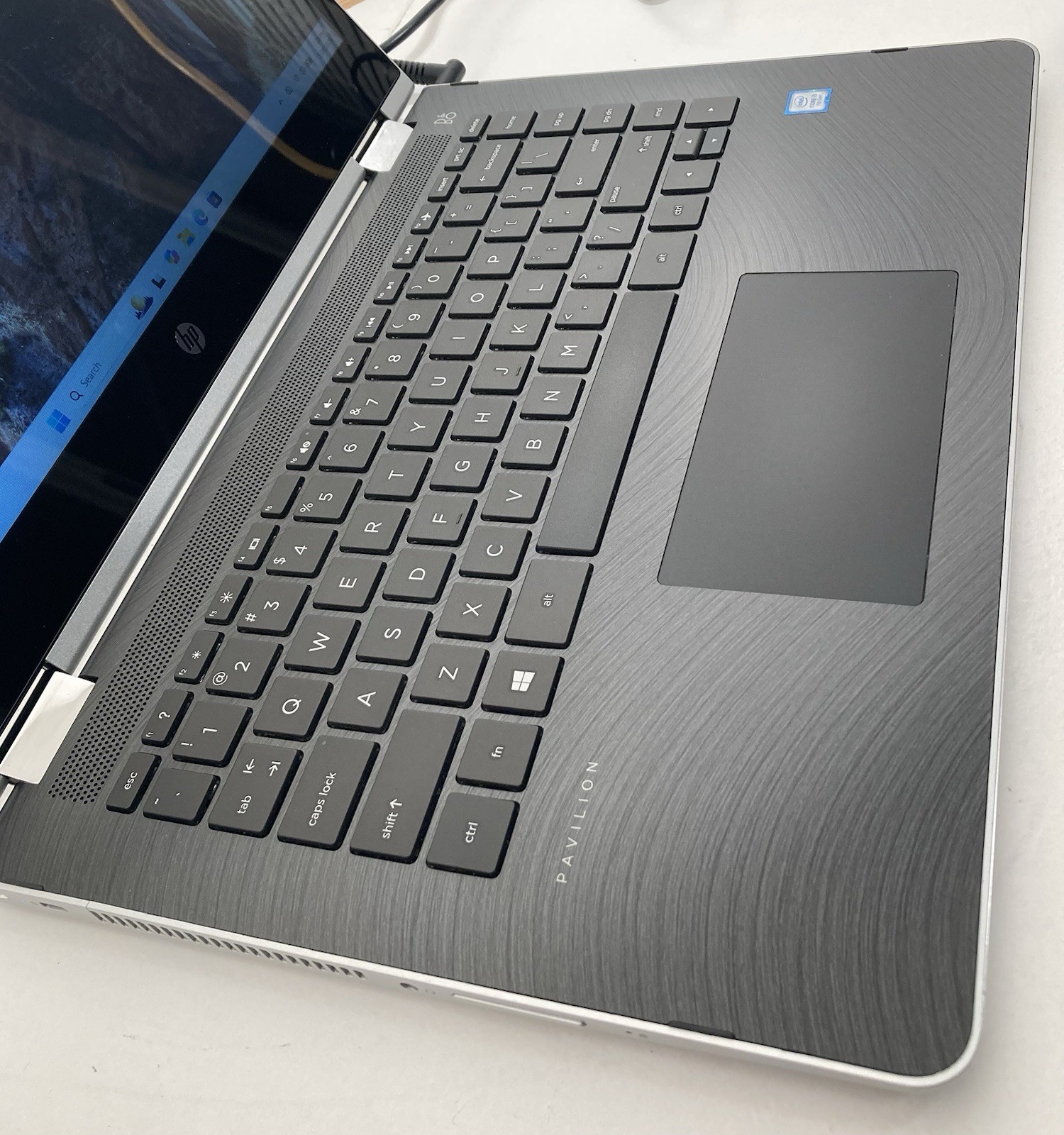 HP Pavilion x360m Convertible 2in1 Laptop Windows 11 /i3 7100U, 8GB, 240GB/READ