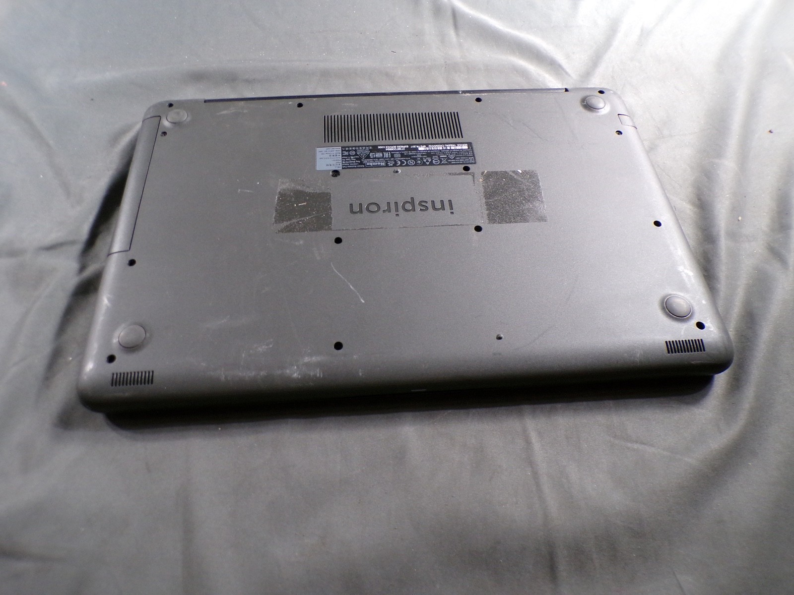 DELL INSPIRION 5567 INTEL CORE i5-7200U 2.50GHZ 8GB RAM **NO HD/ NO CADDIE