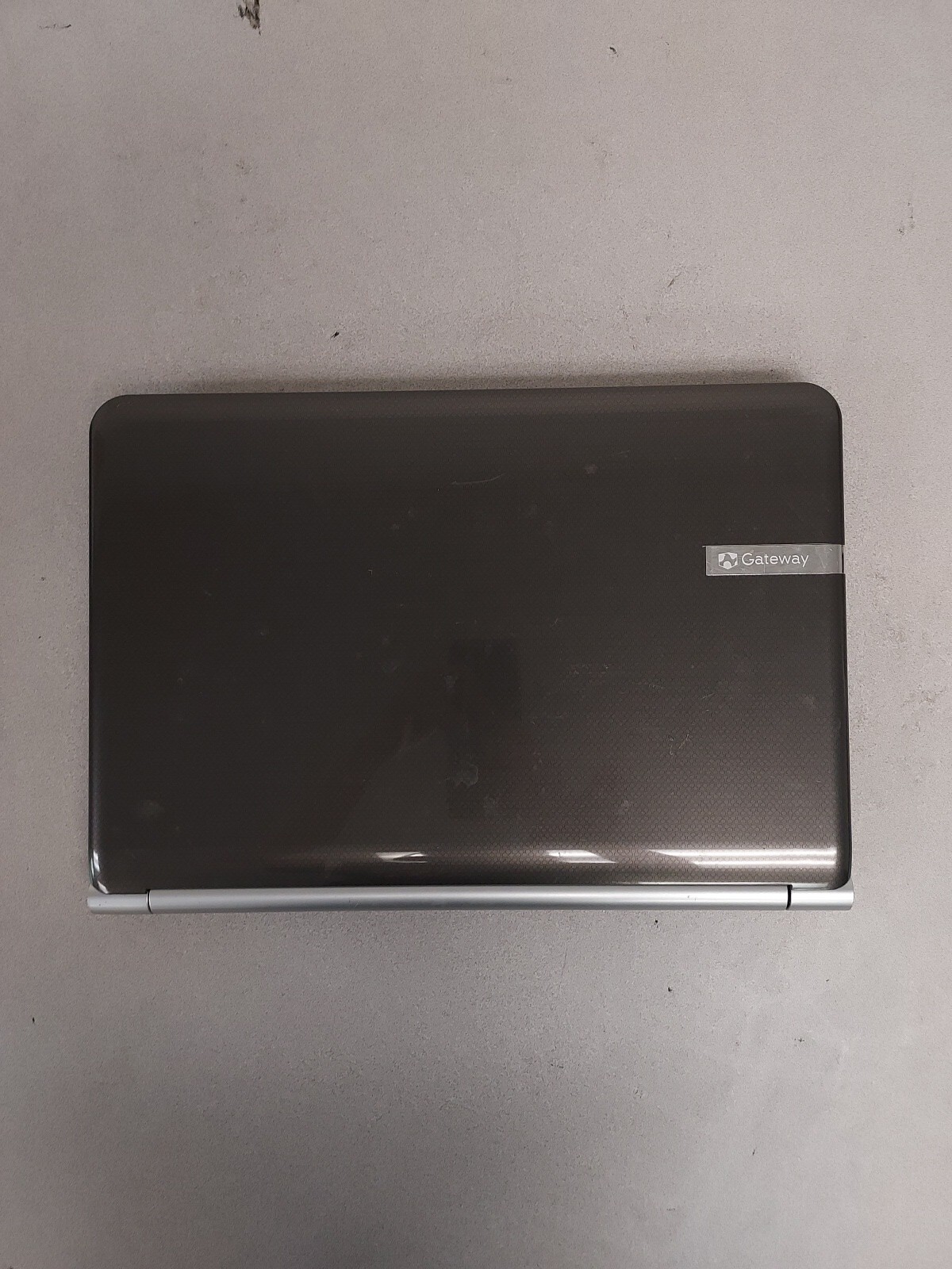 Gateway nv5214u – AMD Athlon 64 x2 – NO RAM/HDD – DOES NOT DISPLAY EVEN WITH RAM