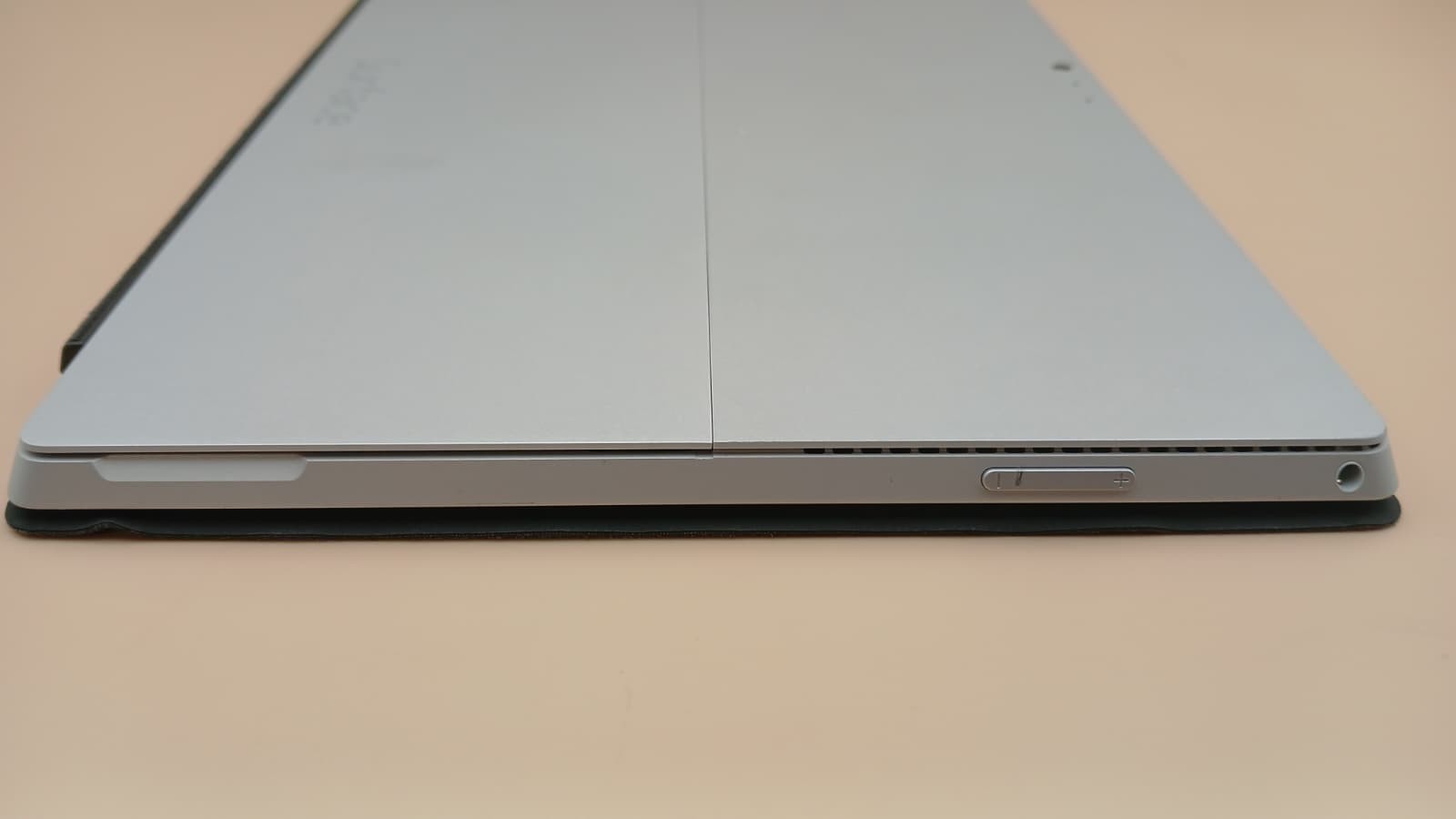 Microsoft Surface Pro 3 i7-4650U 8GB RAM 256GB SSD 12″ Touch Win11 Pro + KB