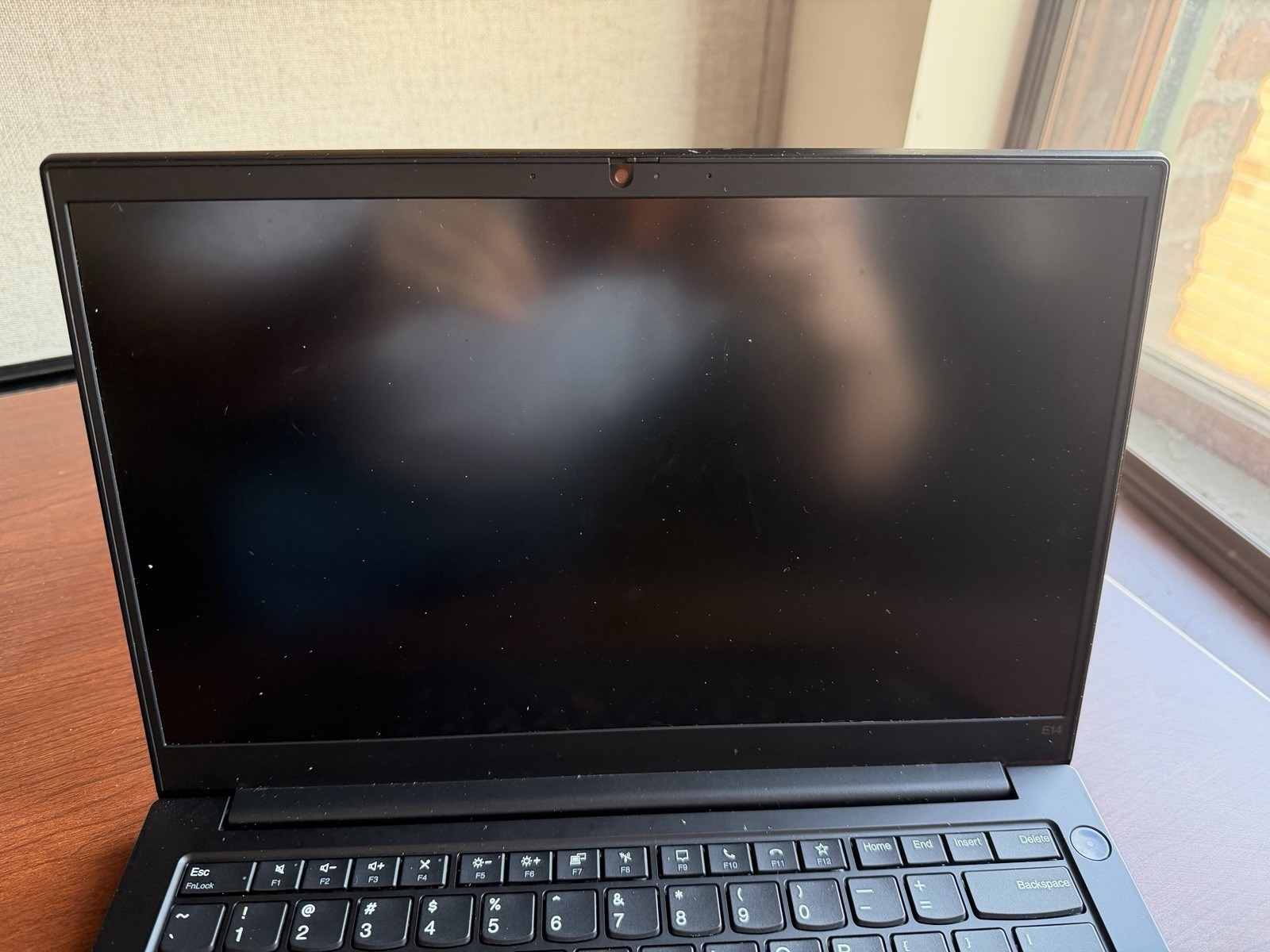 Lenovo ThinkPad E14 14″ AMD Ryzen 5 4500U 8GB RAM 256GB SSD Windows 11