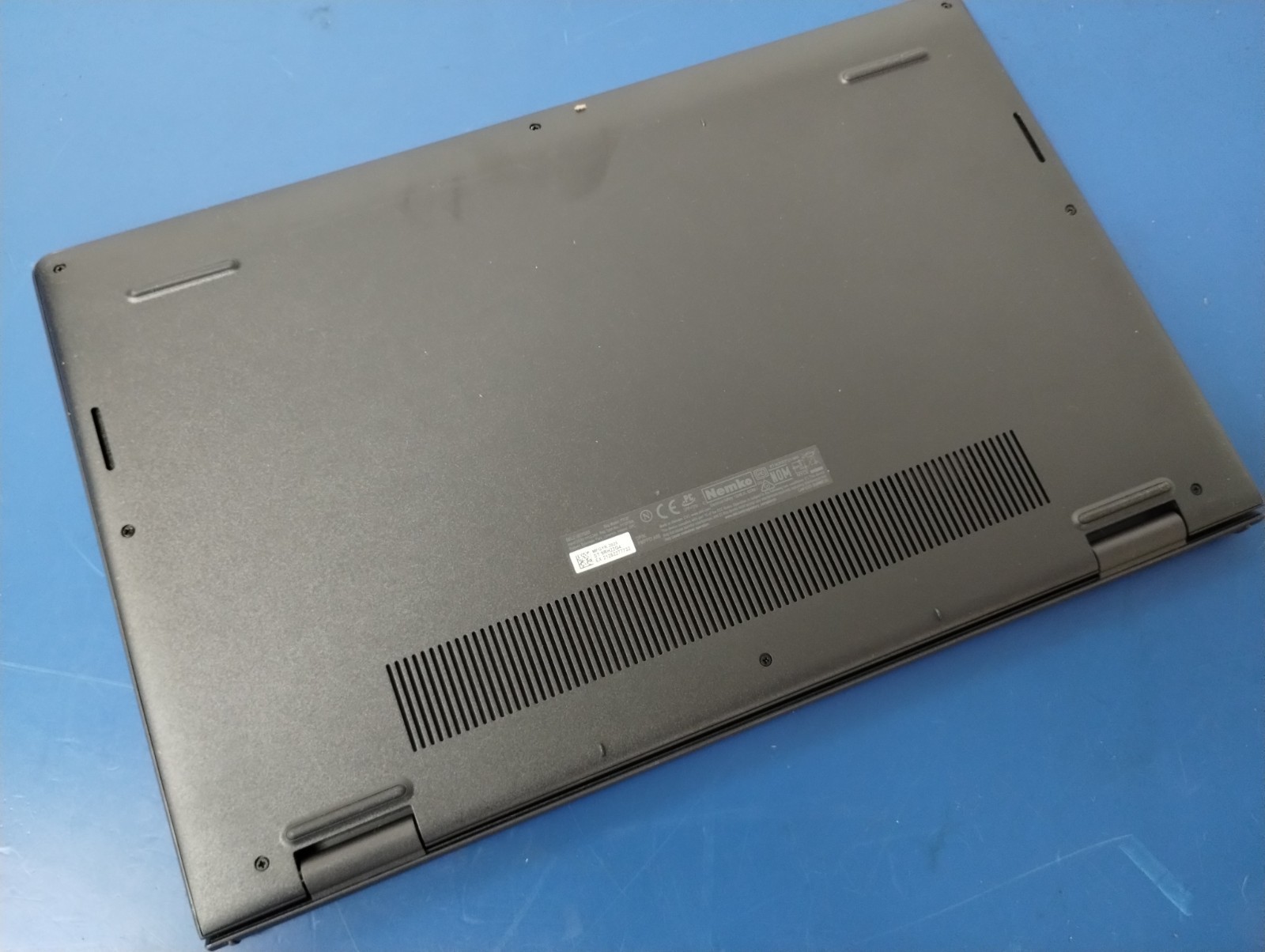 DELL 15 DC15255 G8MK9, AMD Ryzen 7 7730U, 2.00 GHz, 16 GB RAM, 512 GB NVMe SSD