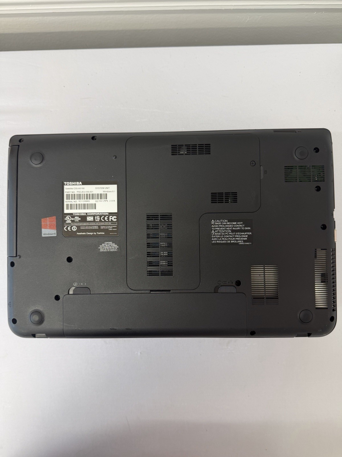 Toshiba Satellite C55-A5190 Laptop – Intel – RAM 4GB – Read Desc