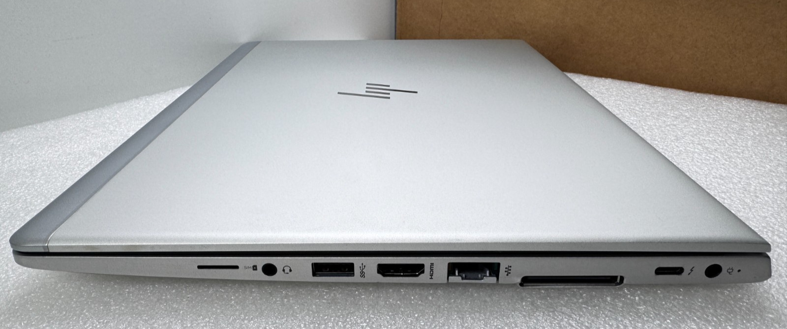 HP EliteBook 840 G4 14″ Laptop i7-8665U QC 1.9GHz 8GB 256GB HDMI Windows 11 Pro