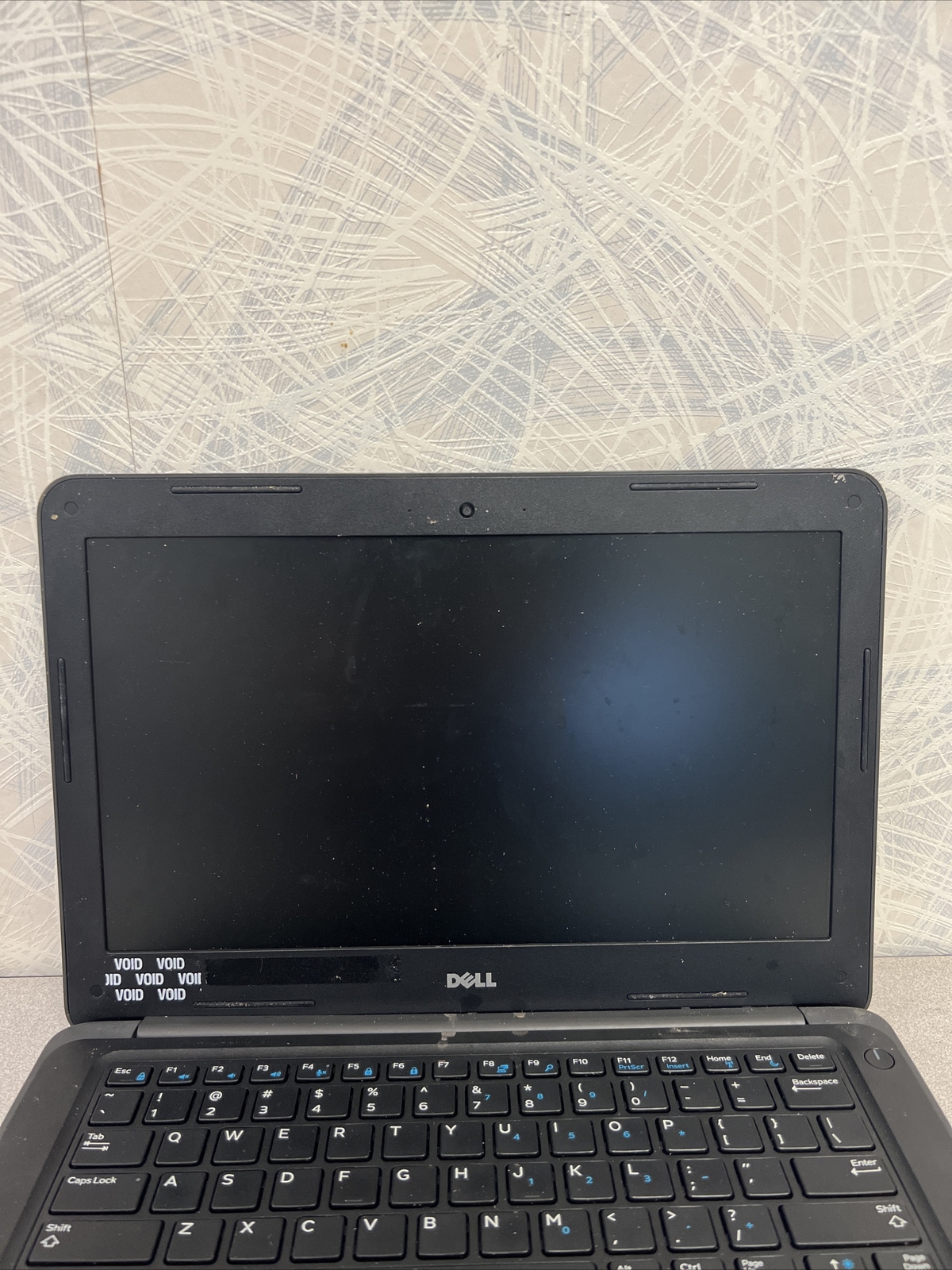 Dell Latitude 3380 Laptop – i3-6006u – 4GB RAM – NO HDD – BAD BATT – PARTS
