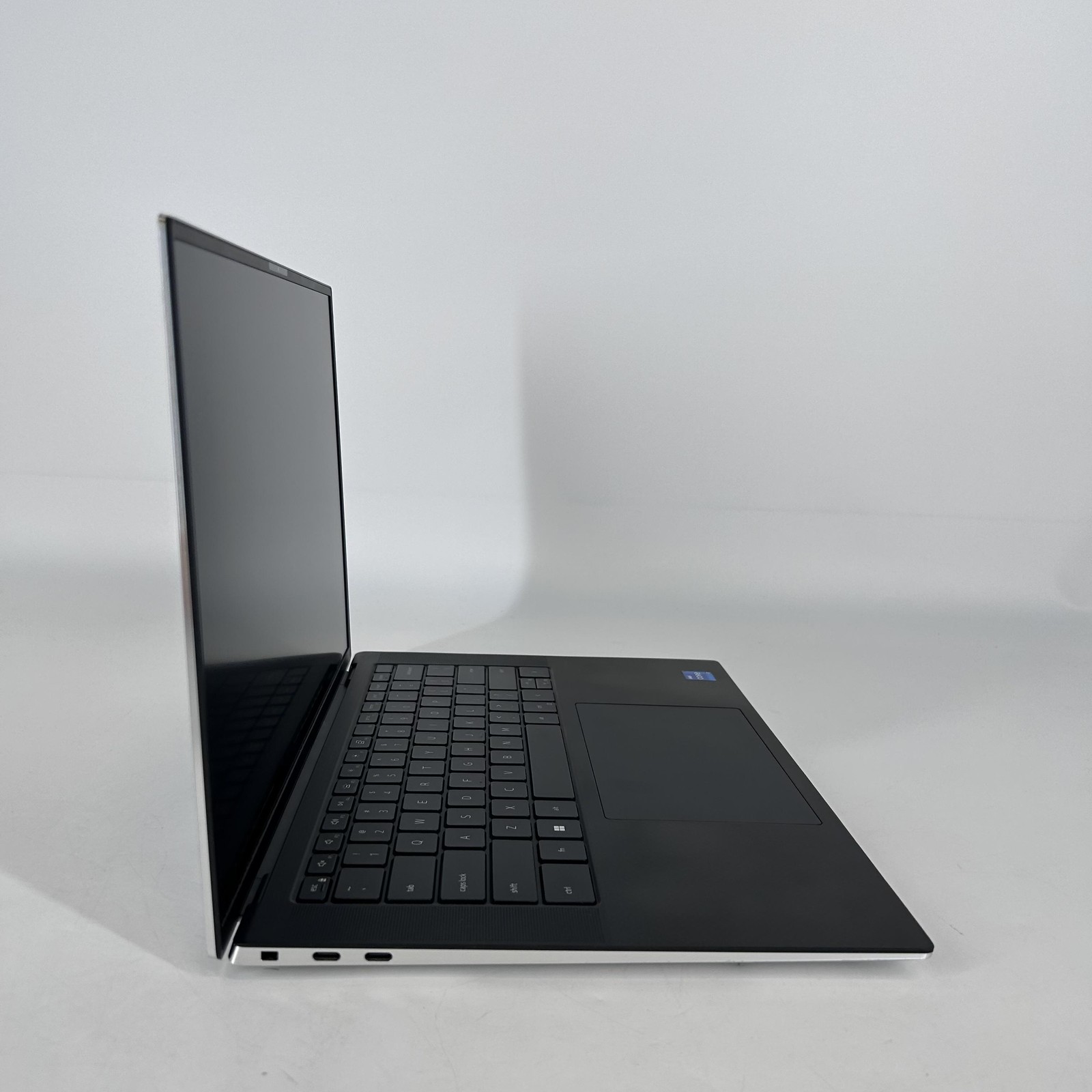 Dell XPS 15 9530 Silver FHD+ 2.4 GHz i7-13620H 64GB 1TB SSD Intel Arc A370M Good
