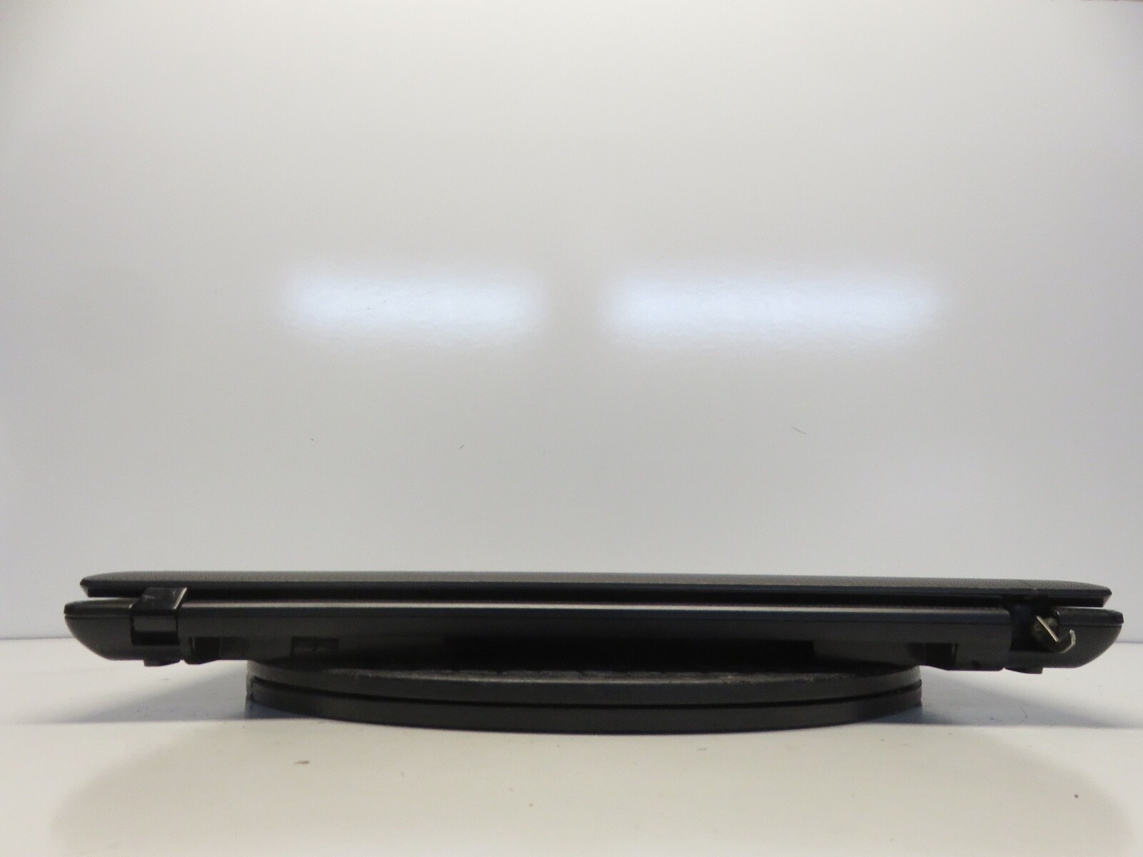 EMachines E443-BZ602 AMD C-50 1000MHz 6 GB NO HDD No Batt READ