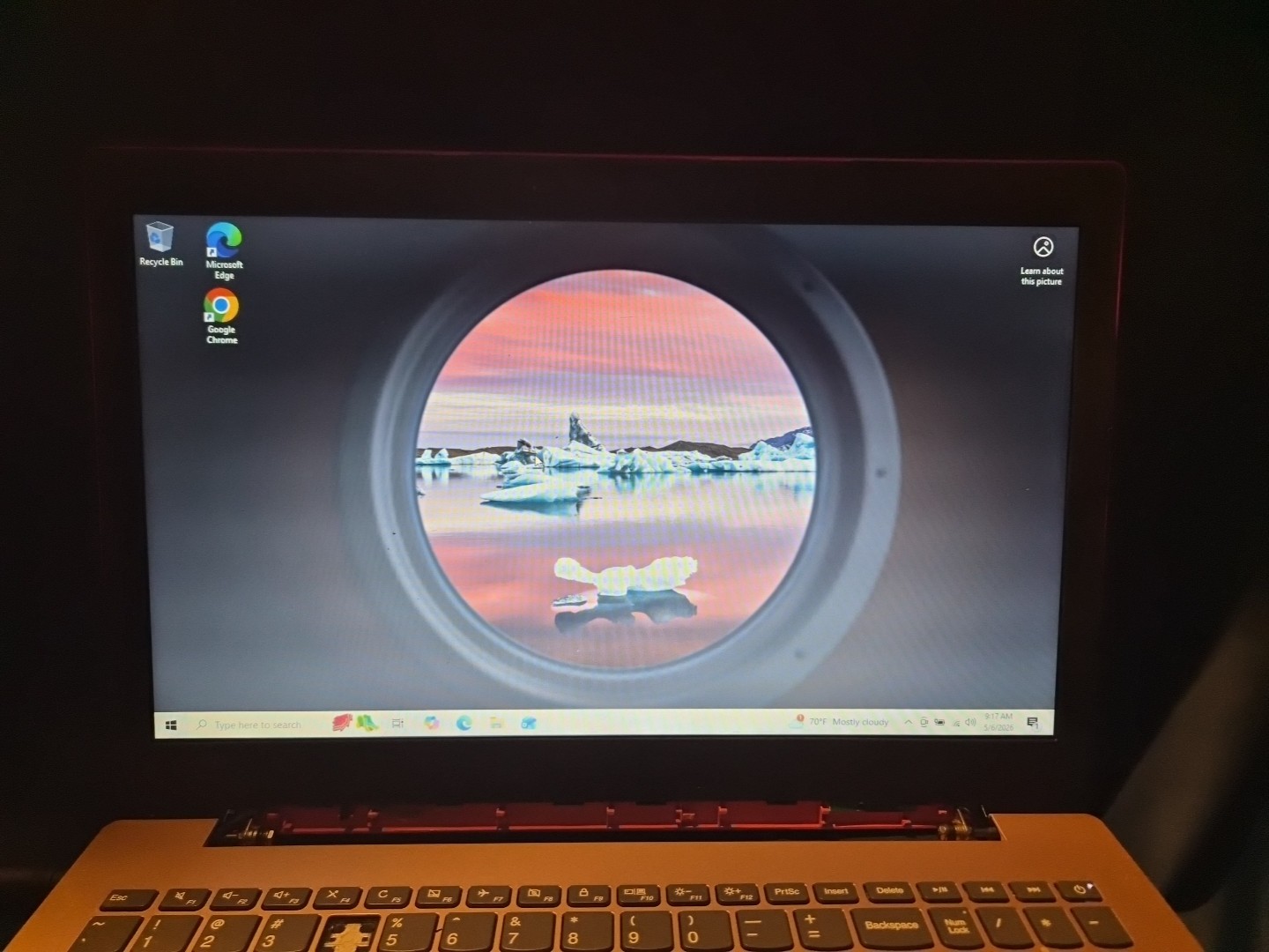 red Lenovo laptop Idea pad 330-15ikb 8 GB RAM, read issues, microsoft arc mouse