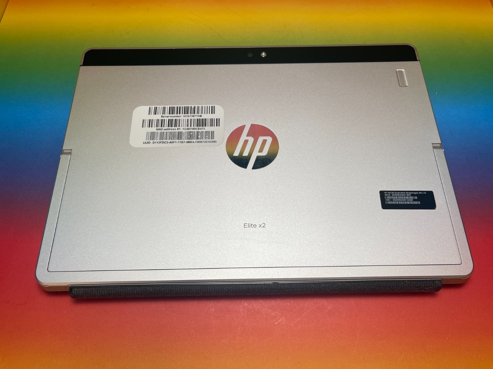 HP Elite X2 1012 G1 2-in-1 m5-6Y57 1.1GHz 8GB 256GB 12″ FHD Win 11 Pro DE LTE NB