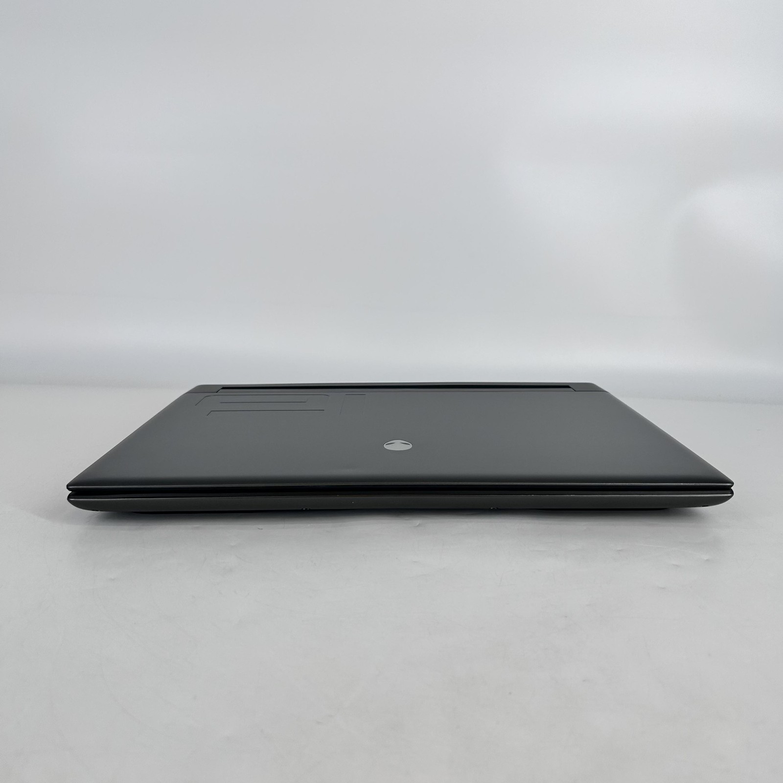Dell Alienware M16 R1 480Hz FHD 2.2 GHz i9-13900HX 64GB 4TB SSD NVIDIA RTX 4090