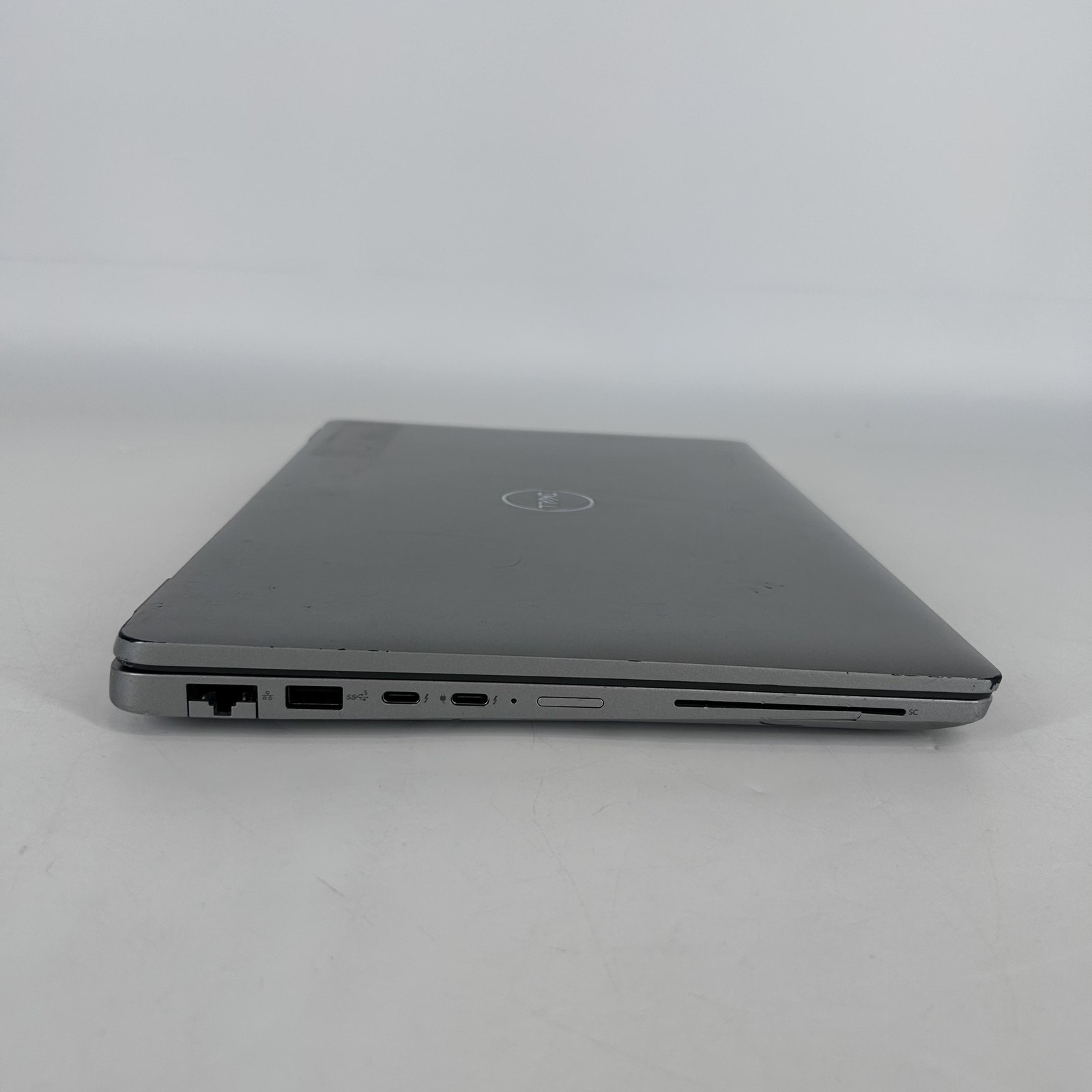 Dell Latitude 5440 14 Gray FHD 1.8 GHz i7-1365U 32GB 512GB SSD Good
