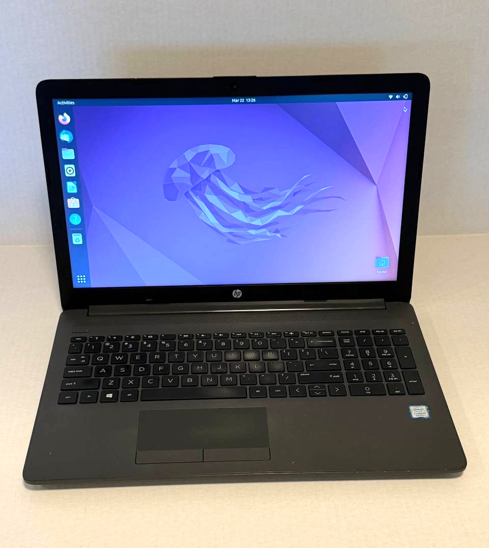HP 250 G7 i5-8265U 8GB RAM 128Gb SSD Ubuntu NO Charger
