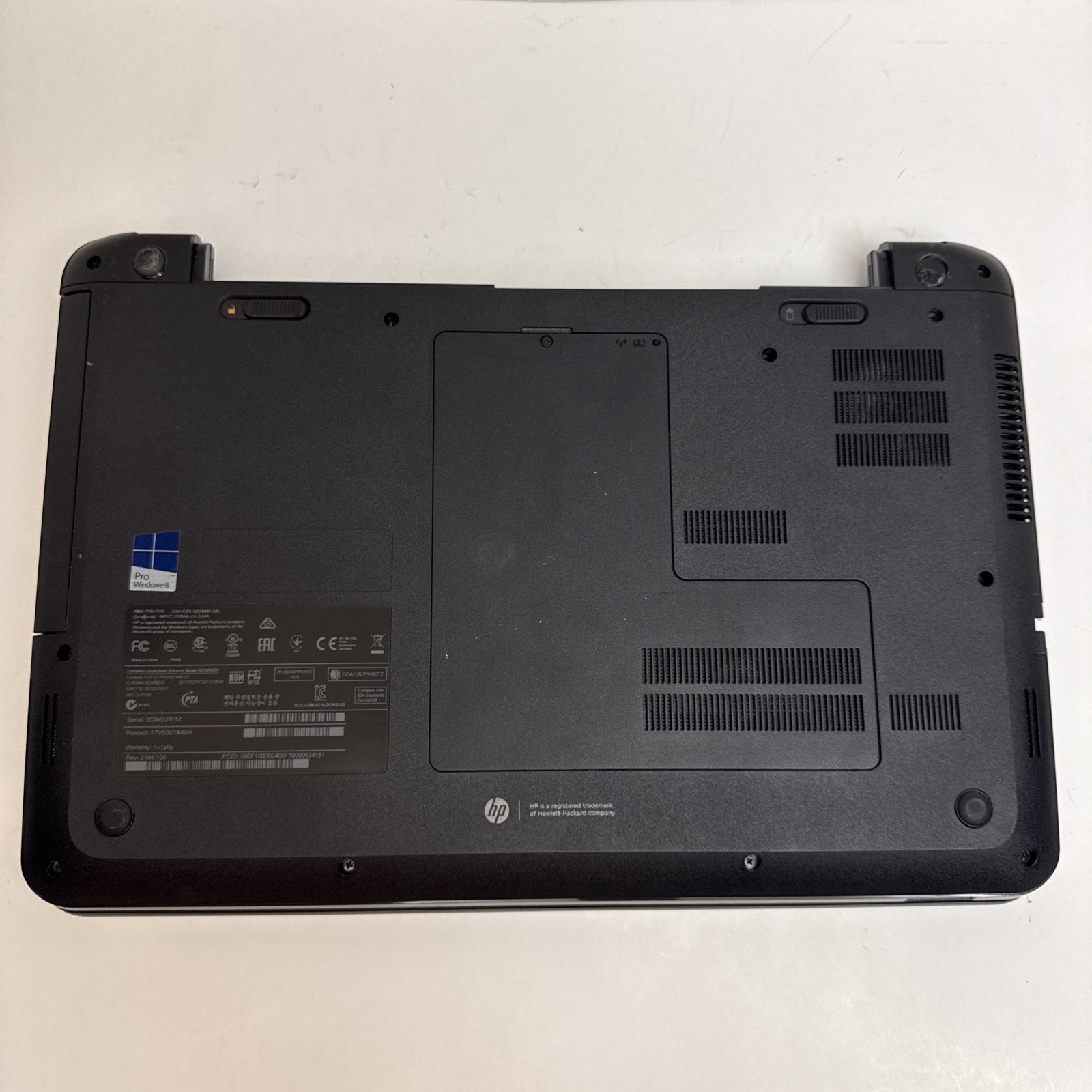 HP 255 Laptop AMD A4 4gb Radeon R2 15.6″ win 10 250GB HDD – No Battery – As Is