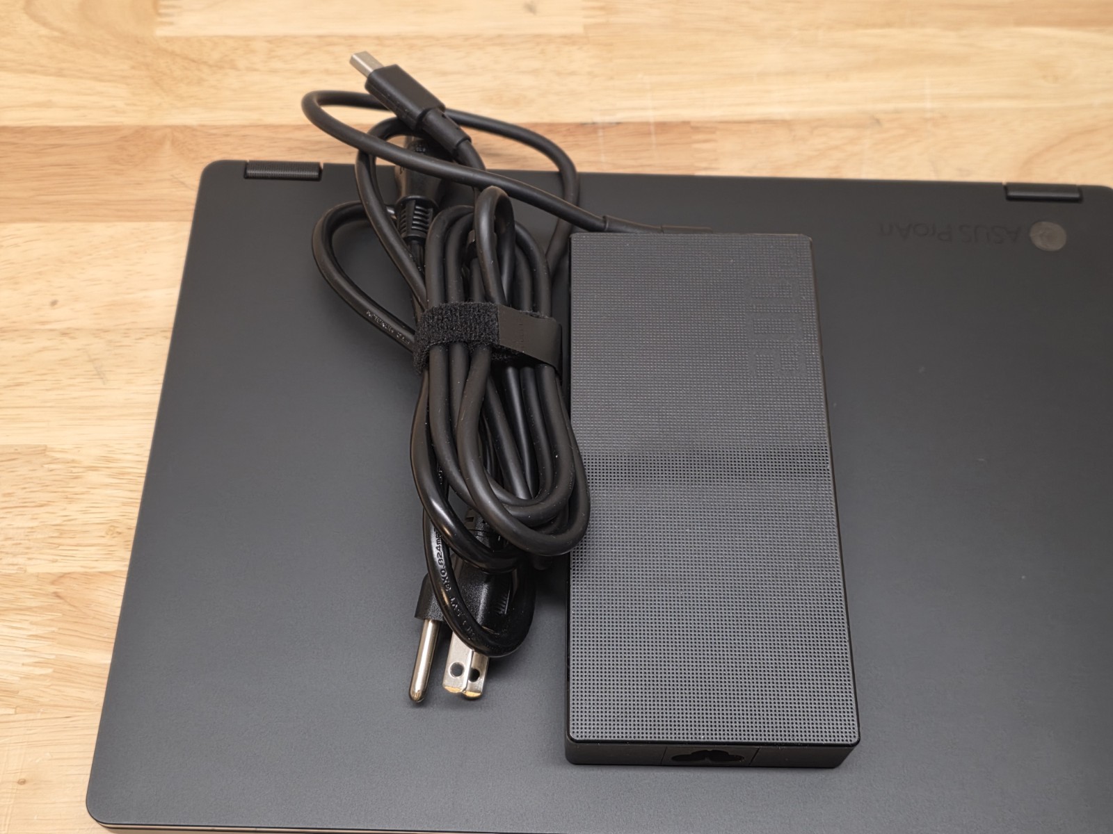 ASUS ProArt PX13 13.3″ 3K OLED Touch Laptop RTX 4050 Ryzen AI 9 32GB RAM 1TB M.2