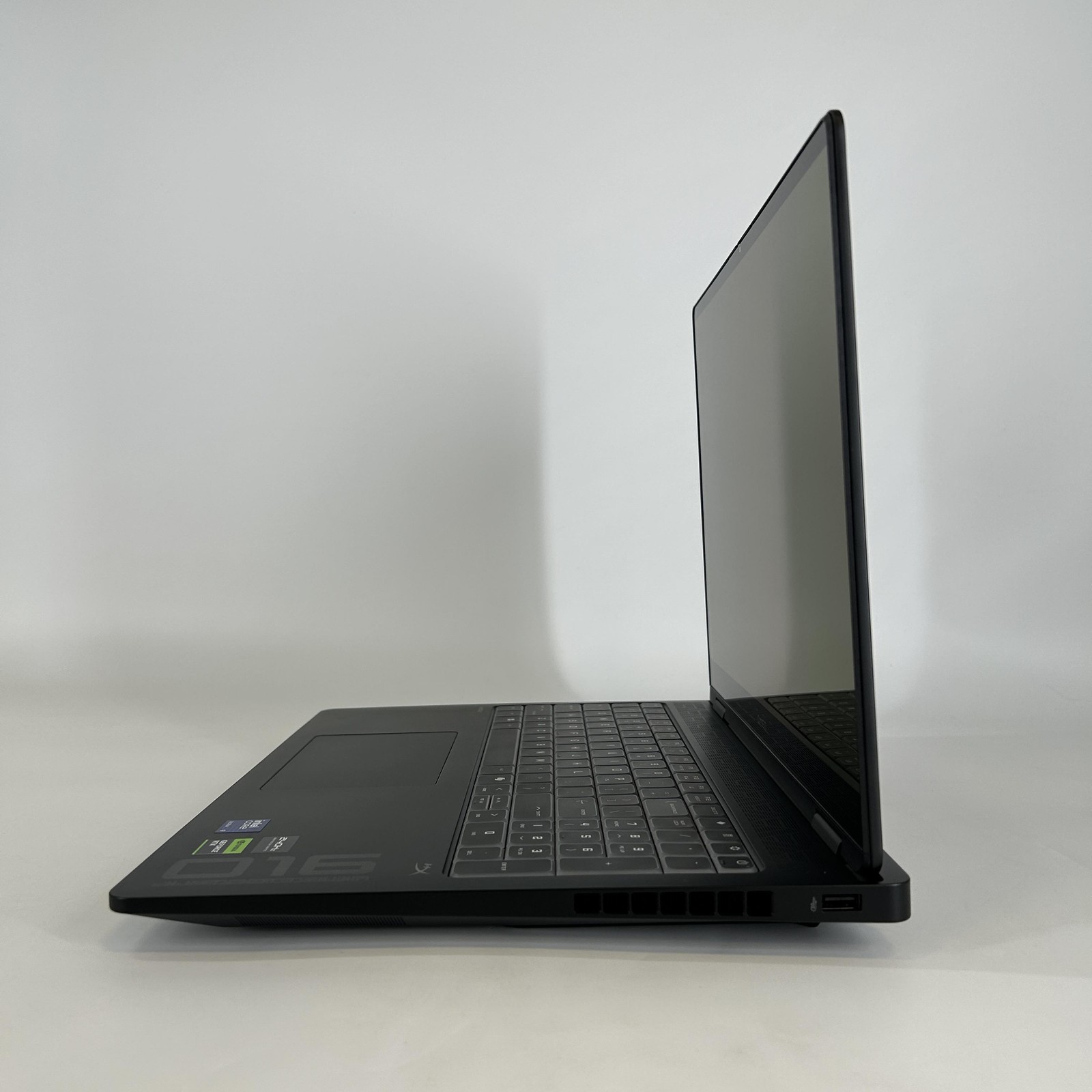 HP Omen Max 16 Black 240Hz QHD+ 2.7 GHz Ultra 9 275HX 32GB 2TB SSD RTX 5080