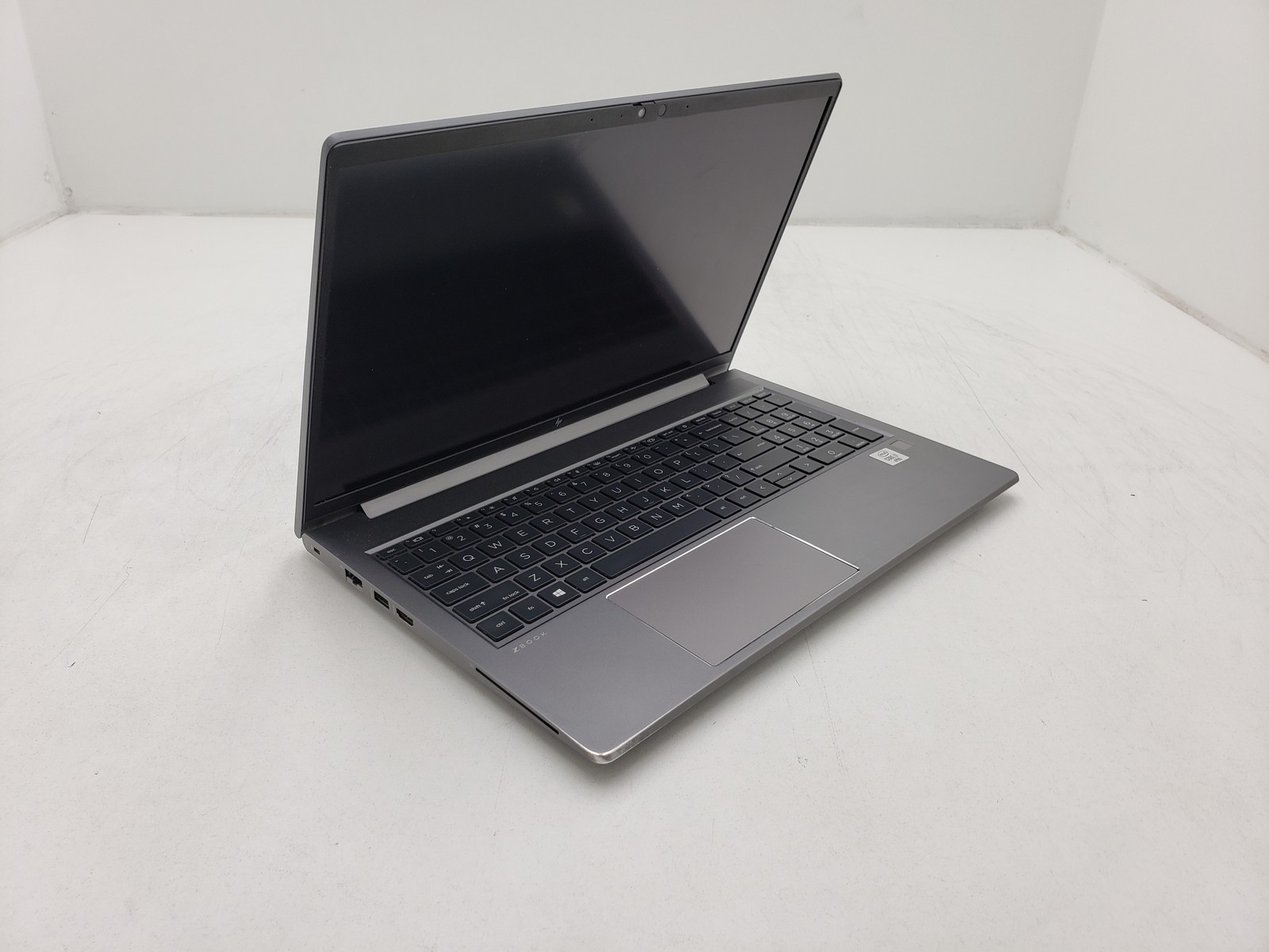 HP ZBook Power G7 i7-10850H 16GB RAM 256GB SSD 15.6″ Quadro T1000 Win 11 Pro.