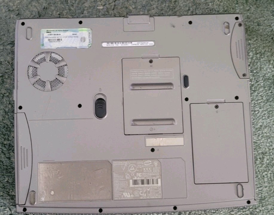 Dell Inspiron 1150 15.4″ Intel Pentium 4 2.66GHz 512MB RAM 30GB HDD Win XP