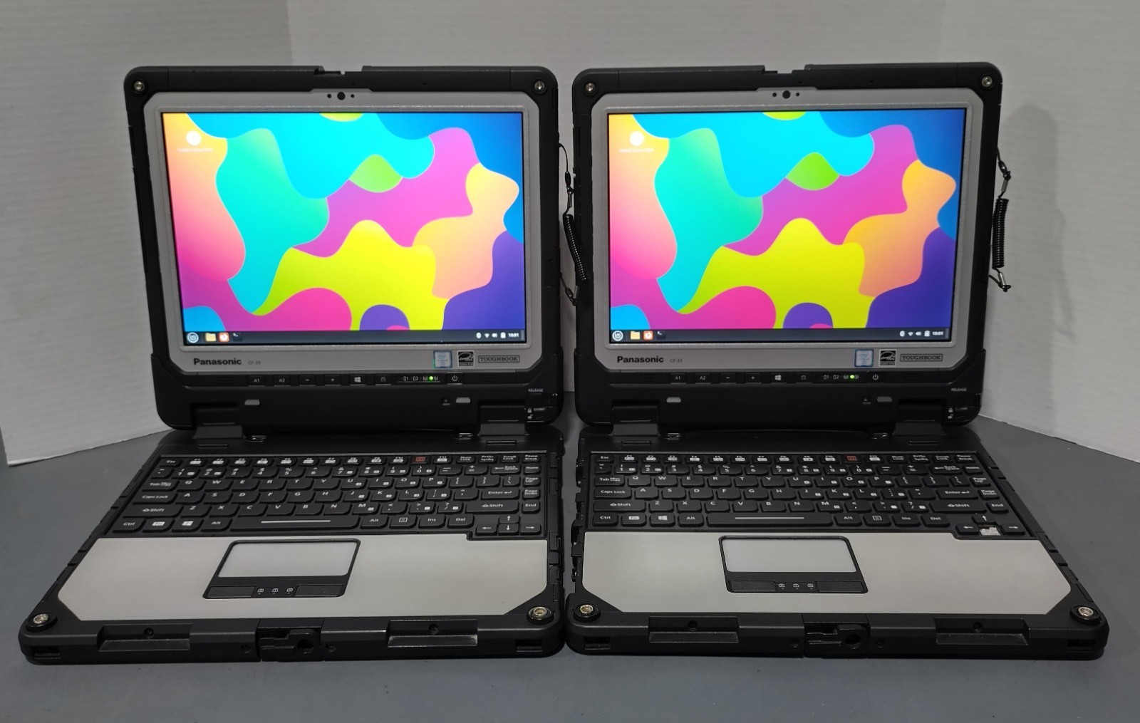Panasonic Toughbook CF-33 12″ 2.4GHz i5-6300U 8GB RAM 256GB SSD No OS Lot of 2