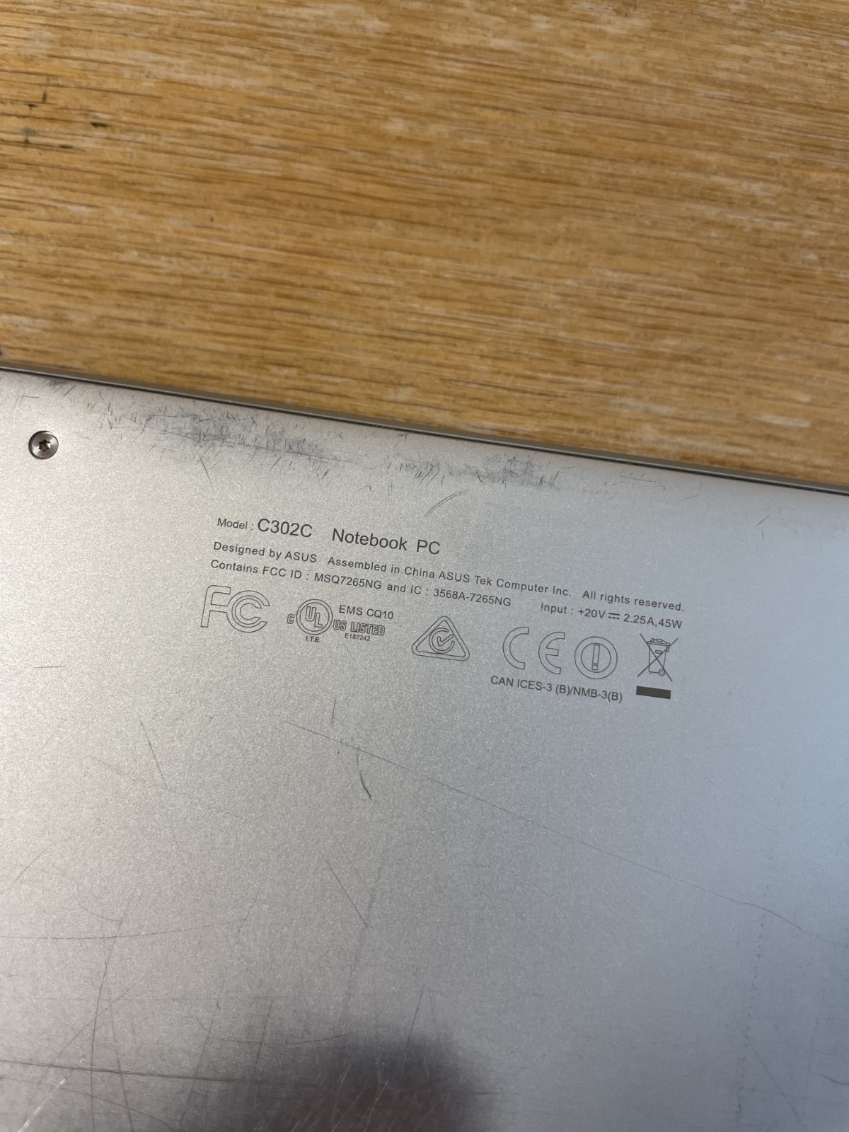 ASUS C302CA-DHM4 Chromebook Flip 12.5in. (64GB, Intel Core M3, 2.2GHz, 4GB)