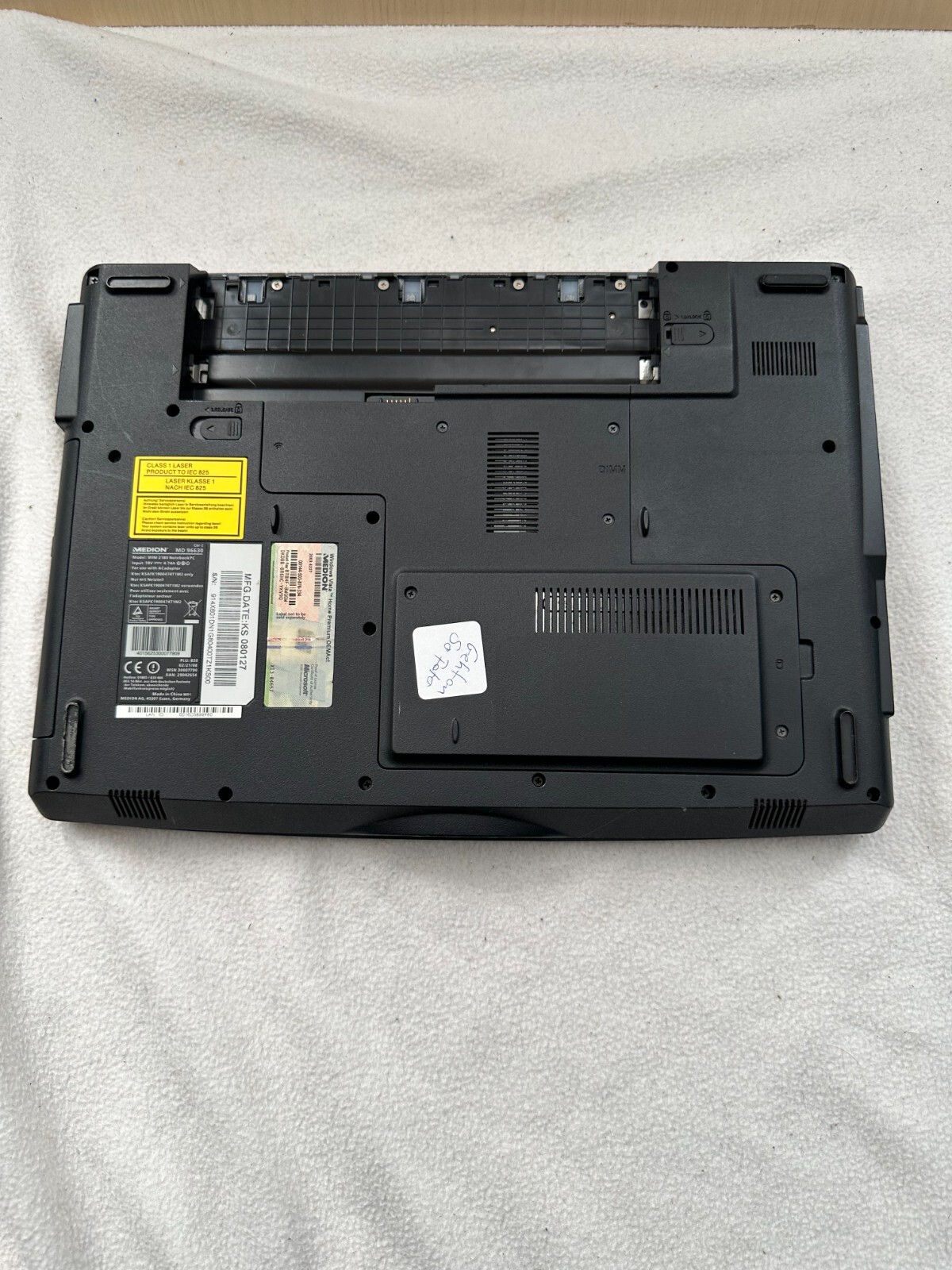 Medion Akoya MD96630 WIM2180 15.4″ Laptop Intel Core Duo T2330 3GB RAM No HDD