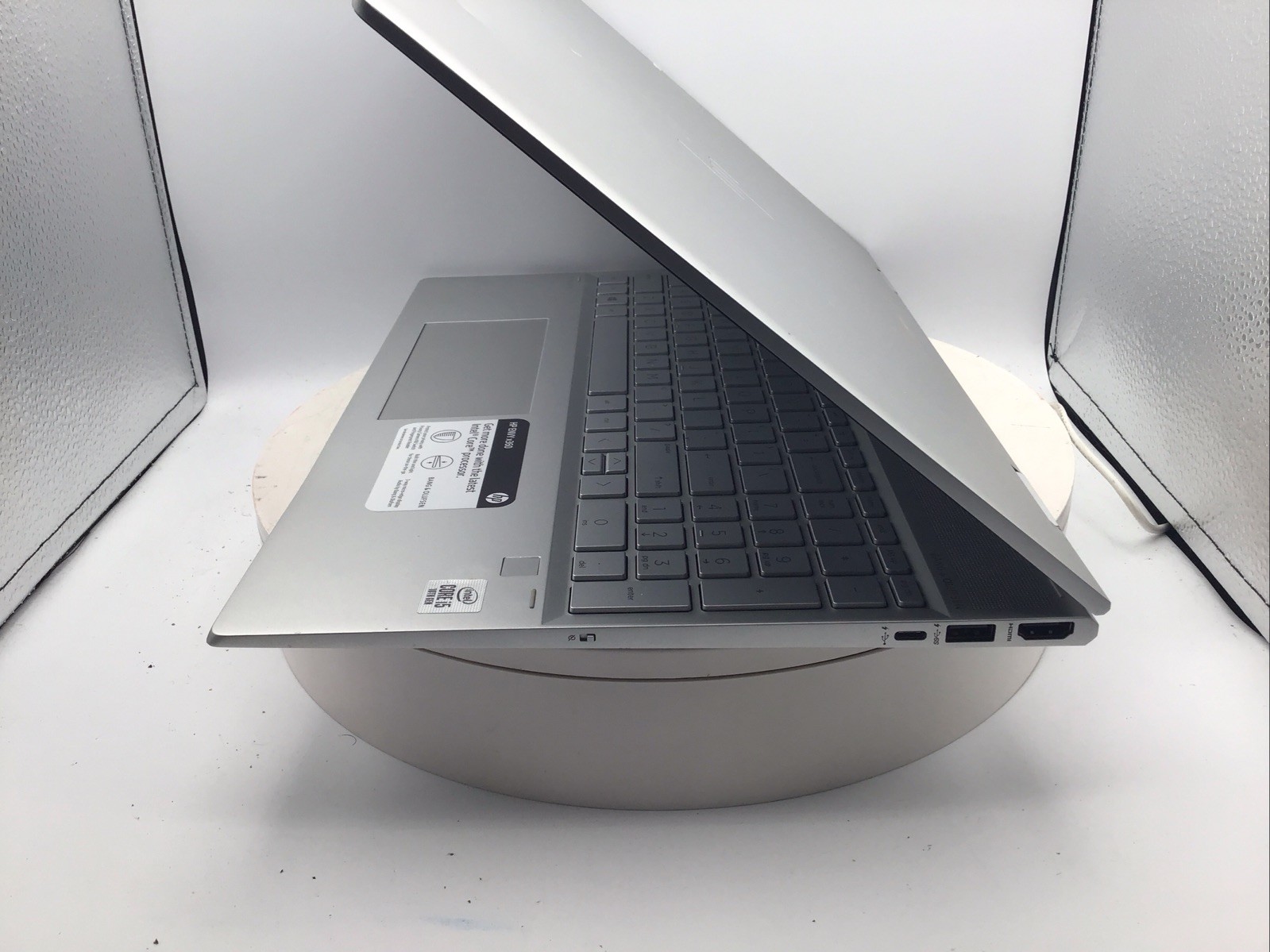 HP Envy x360 15.6″ Laptop i5-10210U 8GB RAM 256GB SSD Windows 11 Pro Used READ