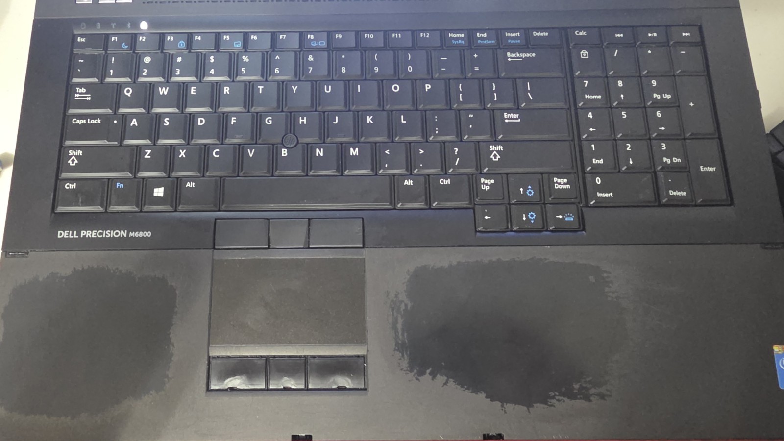 Dell Precision M6800 17.3″ i5-4200M 2.50GHz 8GB 256GB SSD LINUX FHD NONTOUCH RED