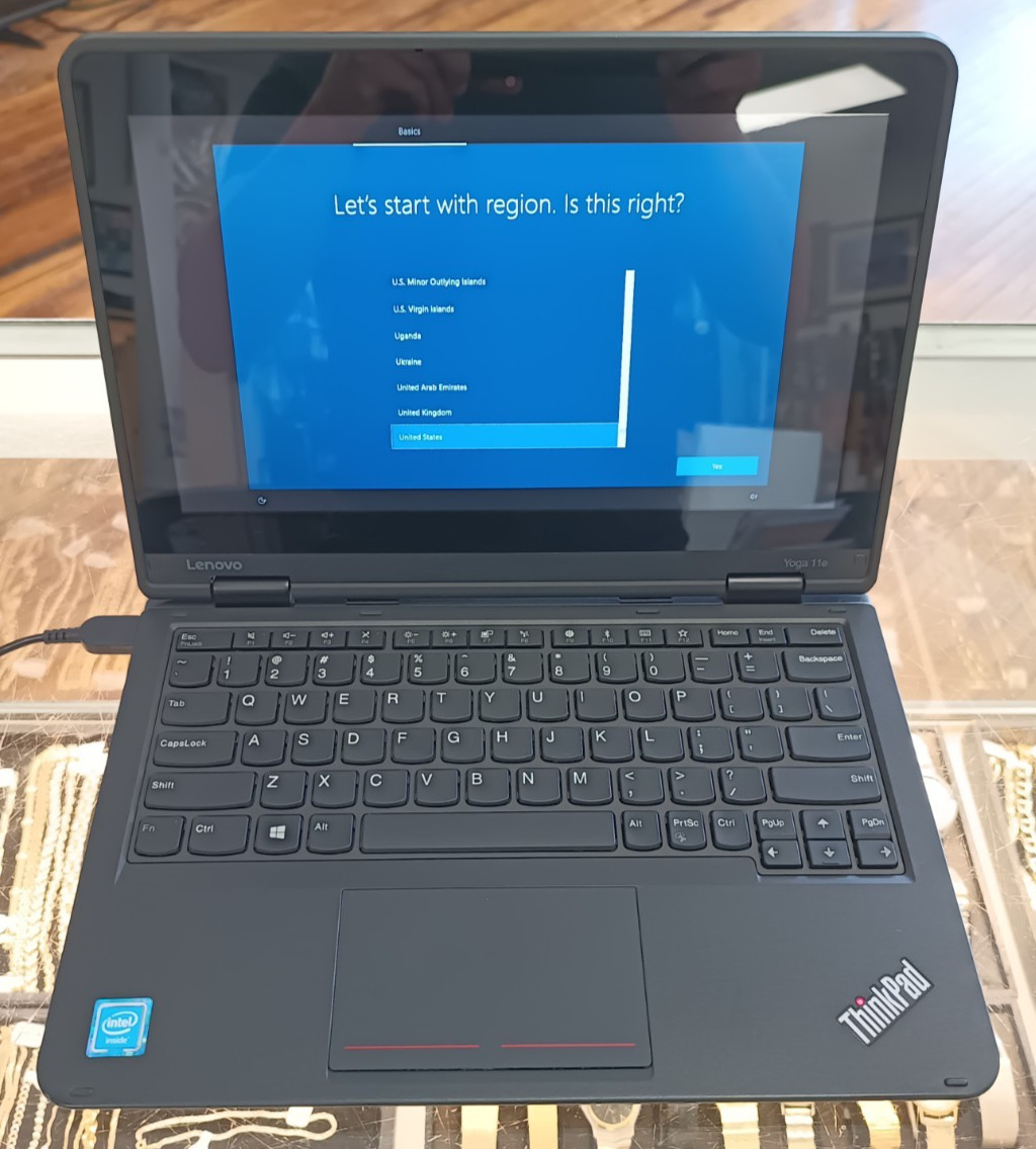 Lenovo ThinkPad Yoga 11e Celeron N3450 4GB 128GBSsd Wind 10 Touch Screen AS-IS
