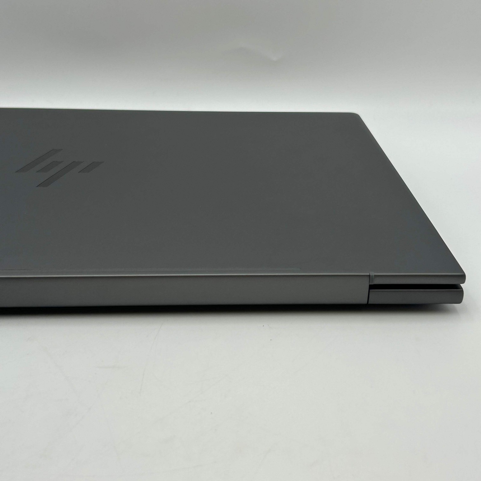 HP Envy 17″ Intel Ultra 7 155U 1TB 16GB RAM RTX 3050 17-CW1087NR – New Open Box