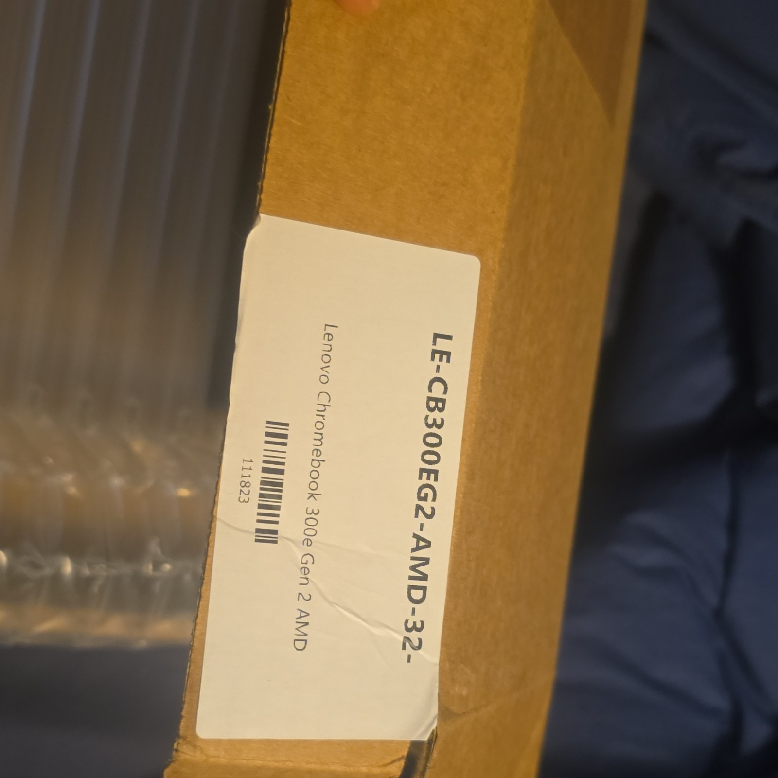 Lenovo Chromebook 300e Gen 2 AMD 11.6″ 32GB Chrome OS Wi-Fi Bluetooth