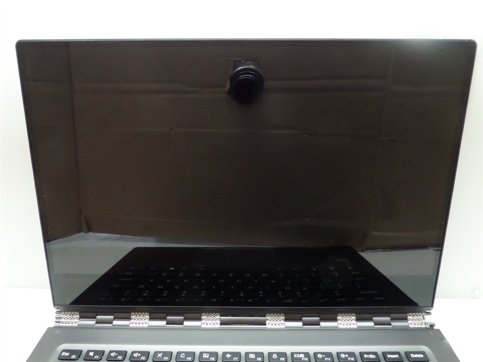 Lenovo Yoga 910-13IKB 13.9″ Laptop i7-7500U 2.7GHz CPU 16GB RAM – No Power/SSD