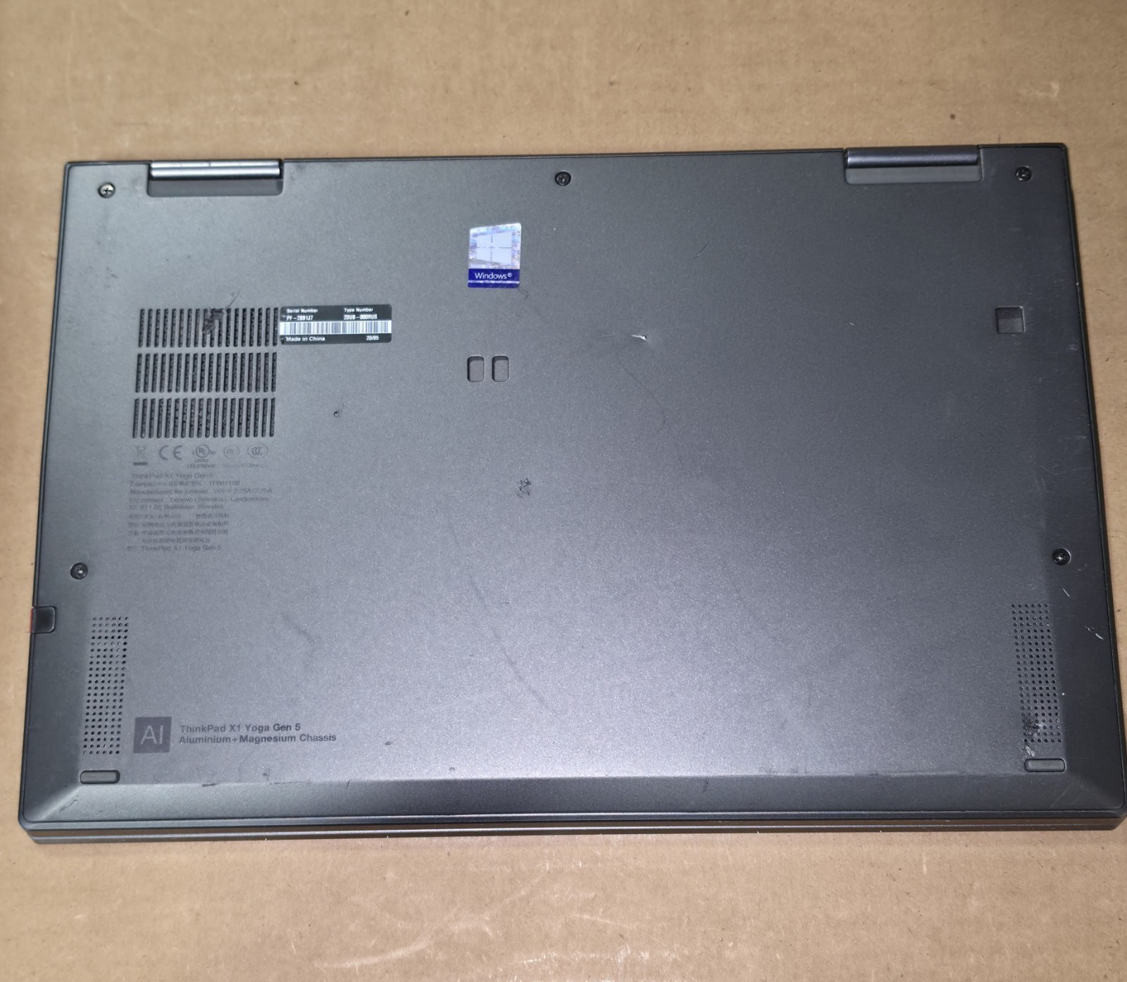Lenovo ThinkPad X1 Yoga Gen 5 Intel Core i5 10210U 8GB RAM 512 NVMe