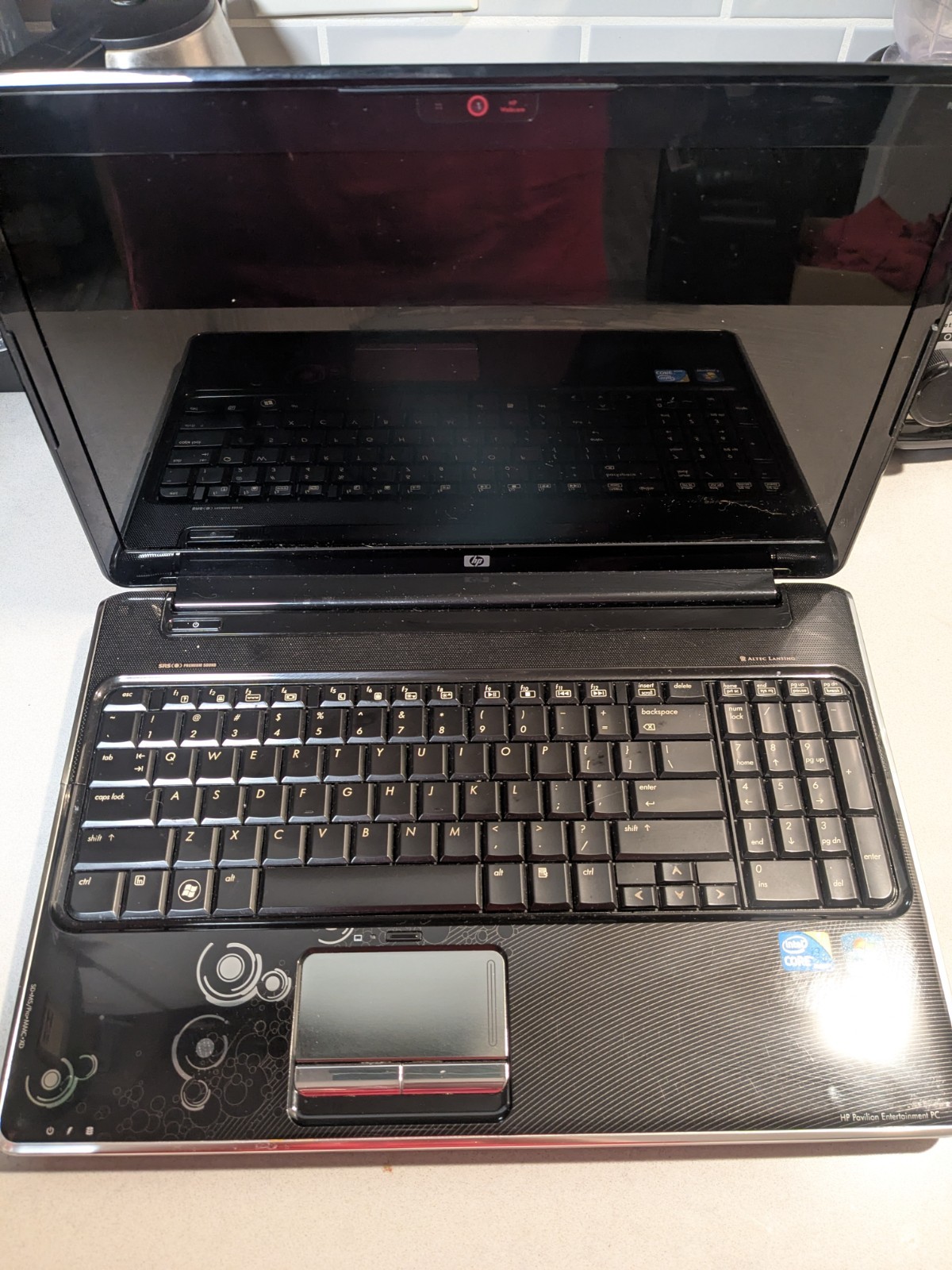 HP Pavilion dv6-2155dx Laptop 15.6″ Core i3 2.13GHz 4GB 500GB Win7 Black