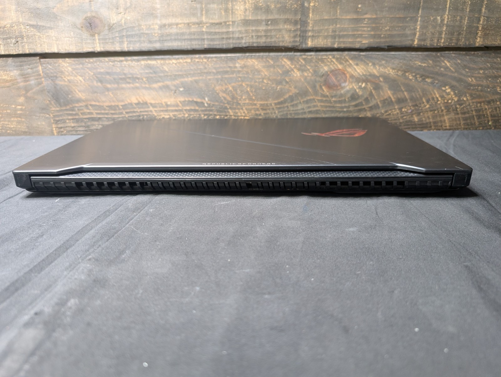 Asus GL703GE Rog Strix 17.3in i7-8750H 16GB RAM 256GB SSD GTX 1050 ti Win 11