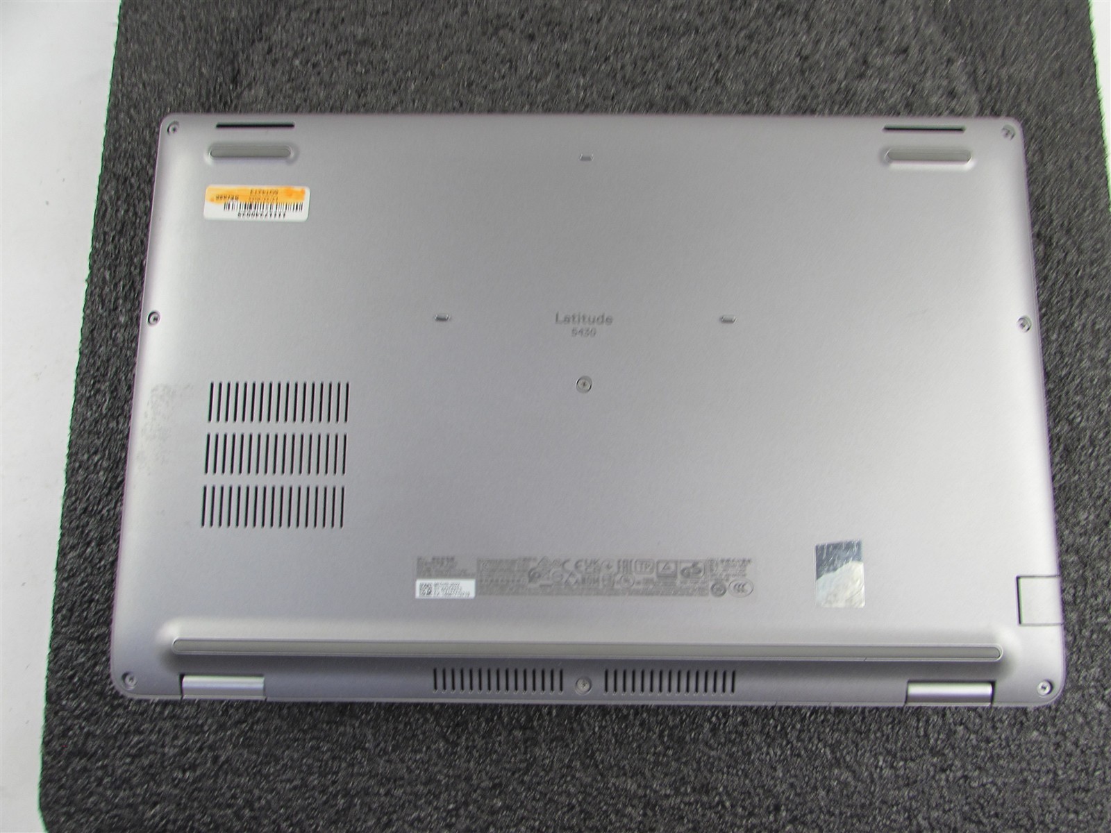 DELL LATITUDE 5430 1920X1080 FHD CORE I7-1265U 512GB SSD 16GB RAM NO O.S