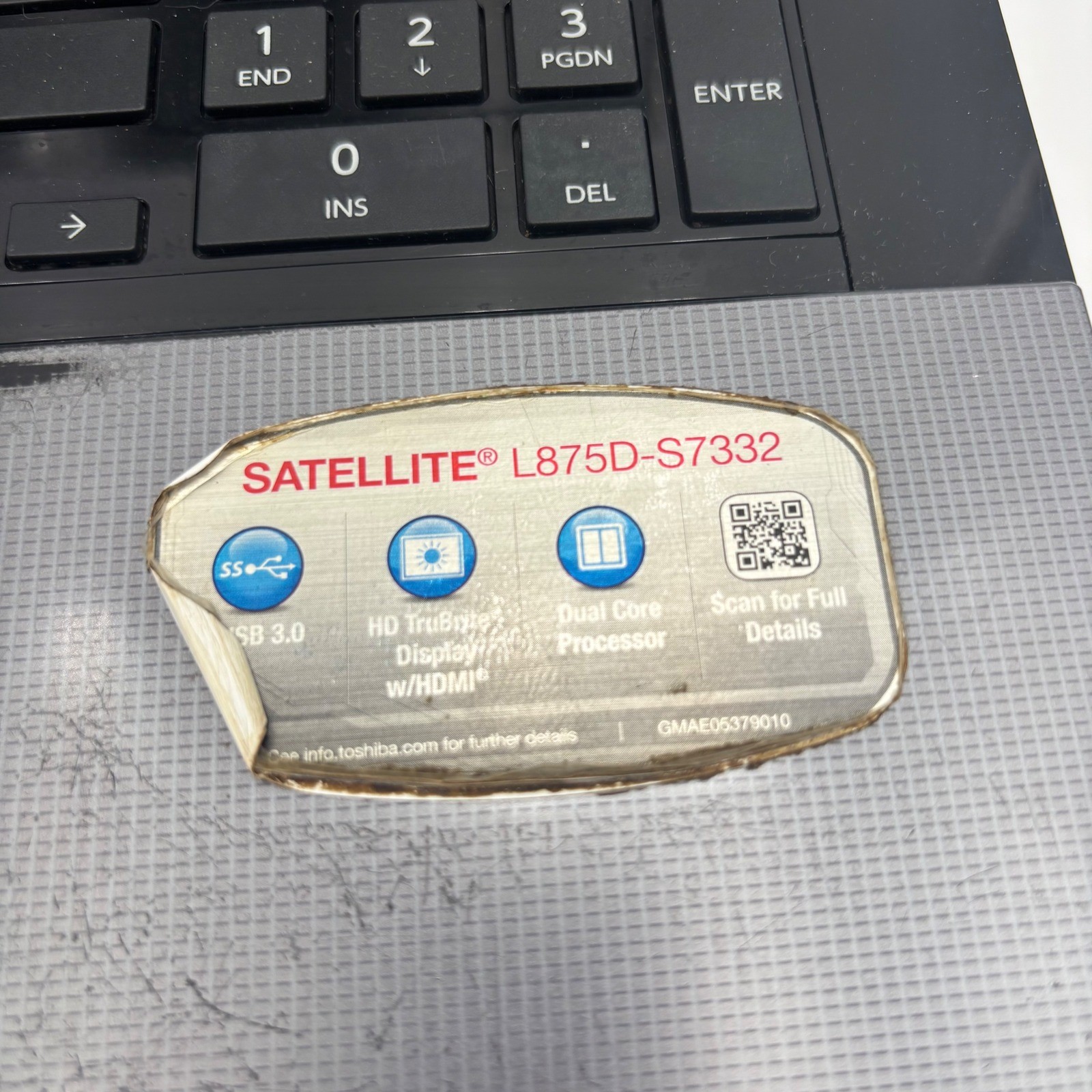 Toshiba Satellite L875D-S7332 Laptop 17.3″ Parts Repair Missing HDD Battery