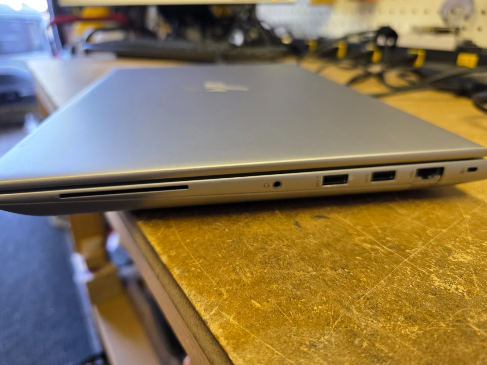 HP ZBook Fury 16 G10 Intel Core i9-13950HX 64GB RAM 2TB SSD RTX 3500 WUXGA – 4K
